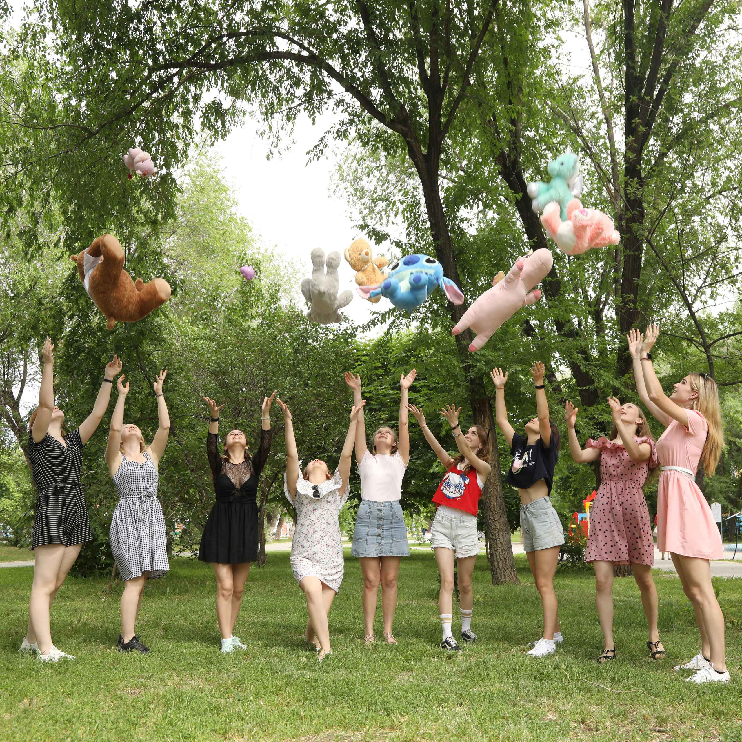 ВЫПУСКНЫЕ АЛЬБОМЫ. Студия школьной и детской фотографии в г. Энгельс