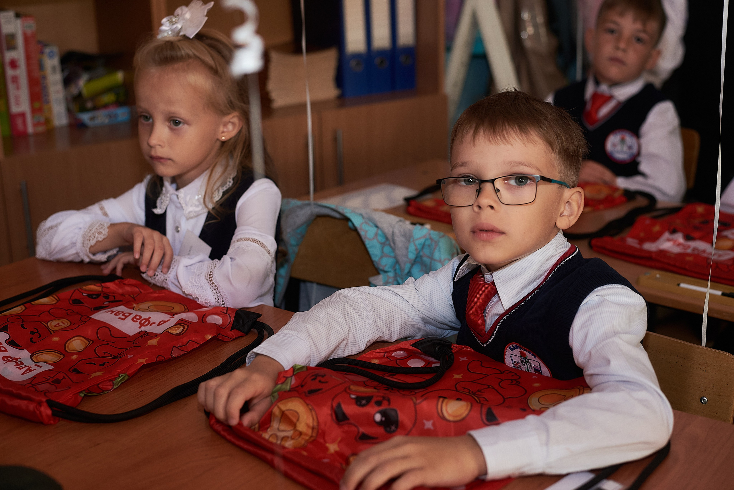 Первый класс. Фотограф Елена Дука. Контент съемка. Семейная фотография