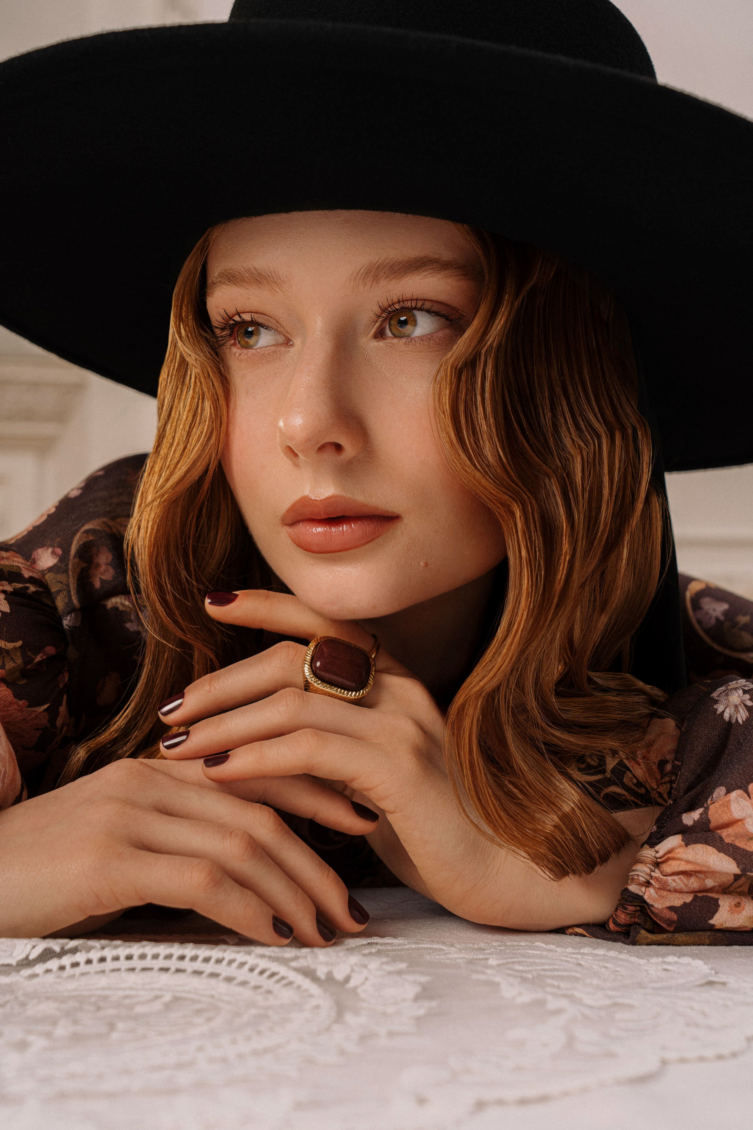 Стилизация для Салона «Гостиная Красоты» ex House of Nails. Стилист Александра Шеремет