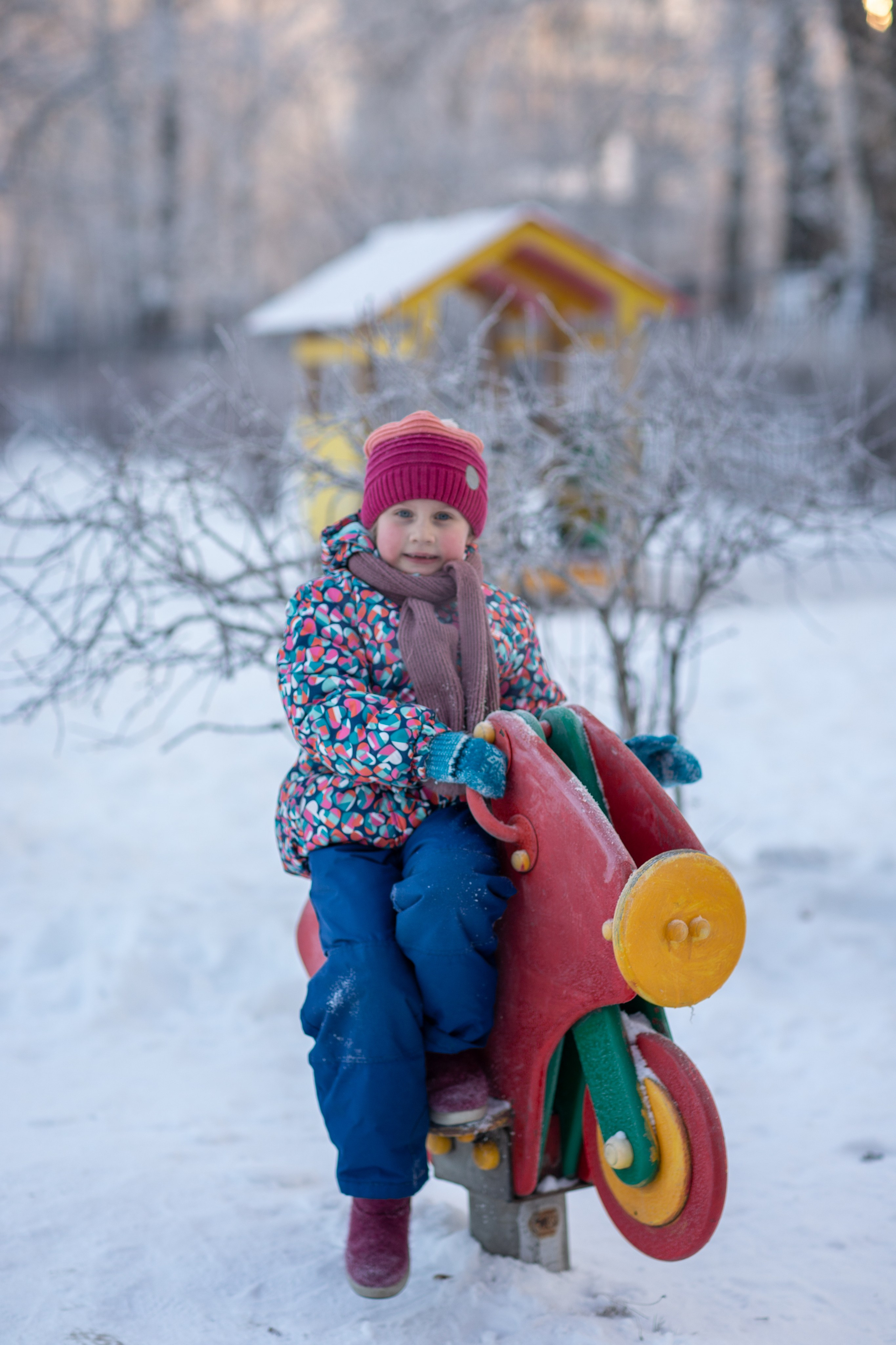 День в саду_ЗИМА_2023 год. Семейный фотограф в Санкт-Петербурге