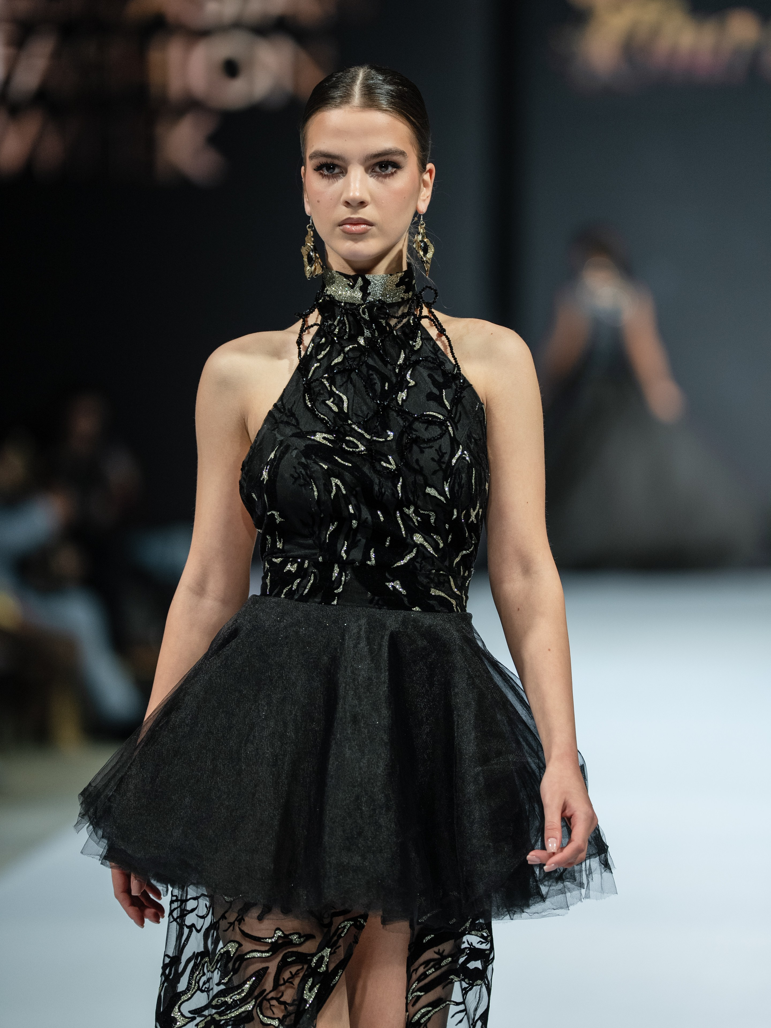 EURASIAN FASHION WEEK Rina Collection. Сайт Алматинского НЮ АРТ, будуар и фэшн фотографа Дениса Карпенко