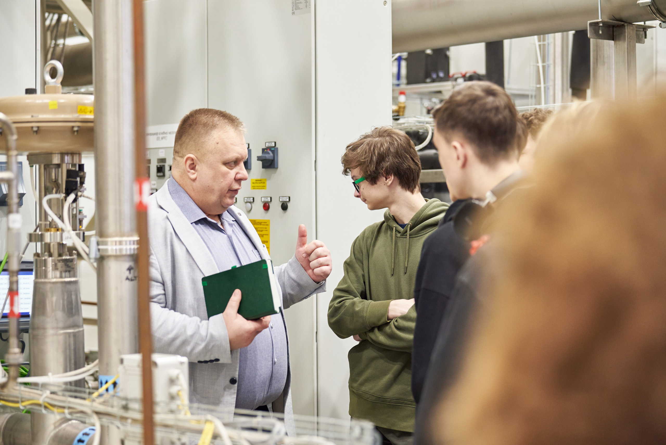 Экскурсия в «Газпром Космические системы». Фотограф Щёлково