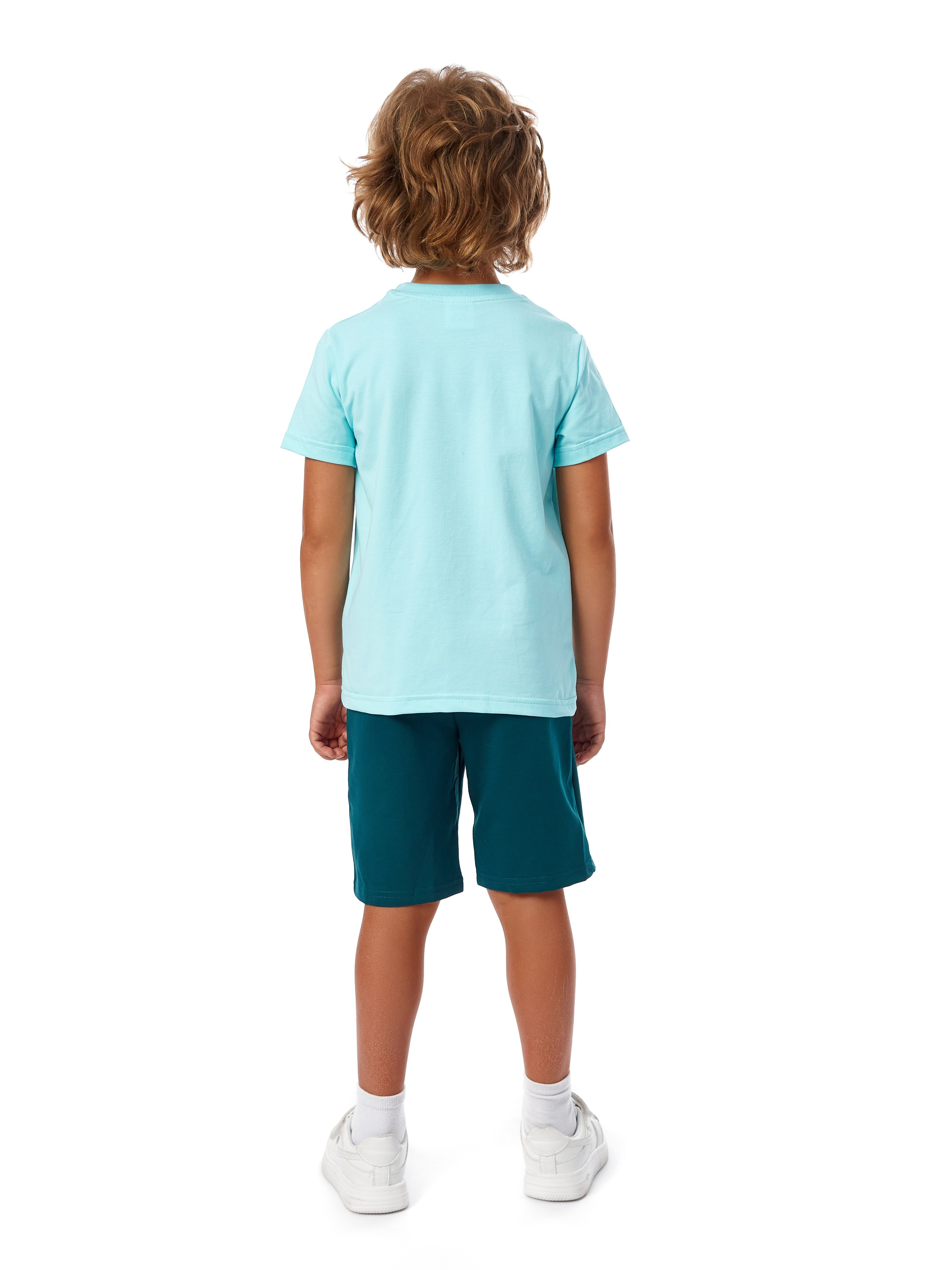 Детские костюмы. Каталожный предметный фотограф