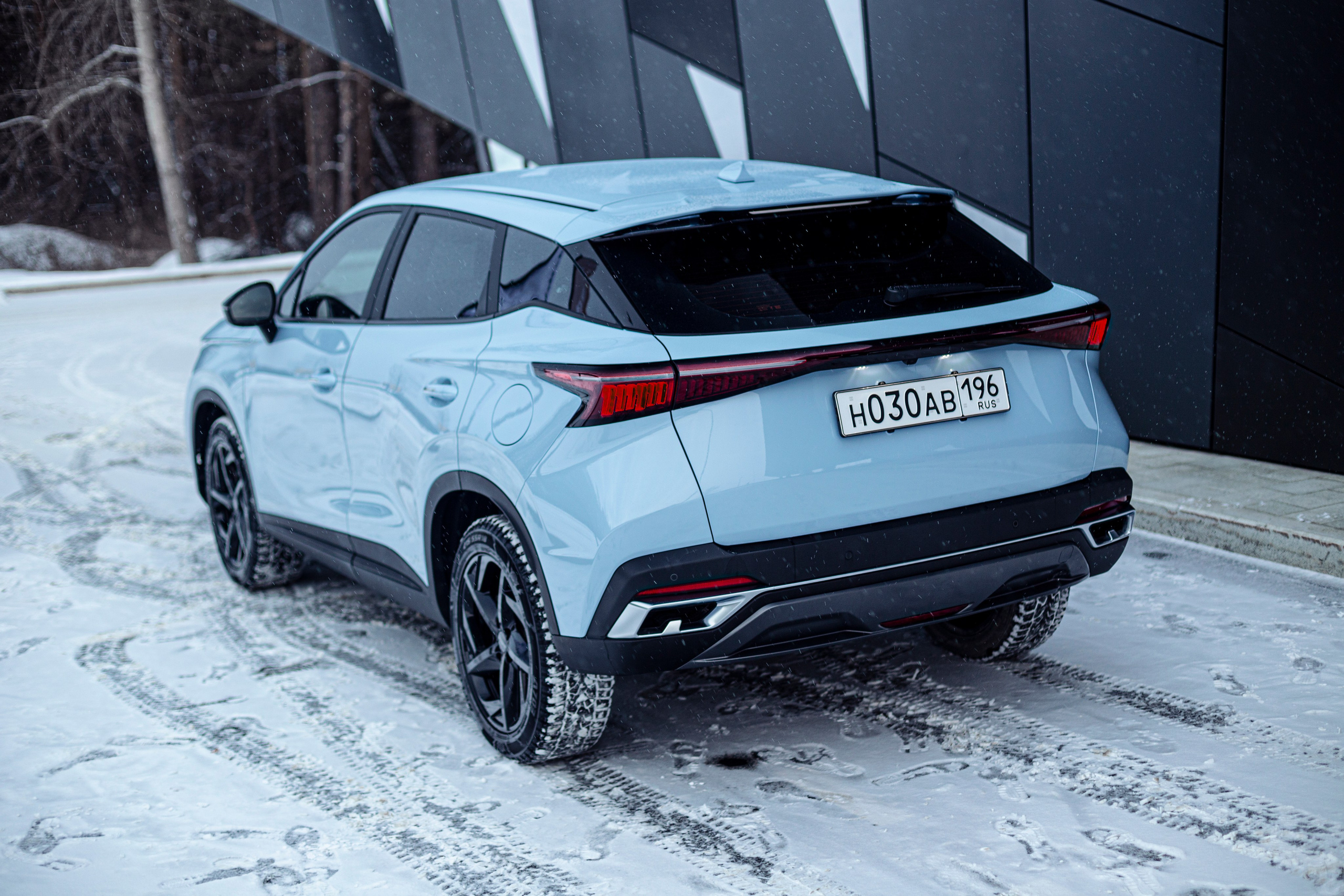 OMODA C5. Автомобильный фотограф в Екатеринбурге Сергей Эндерс