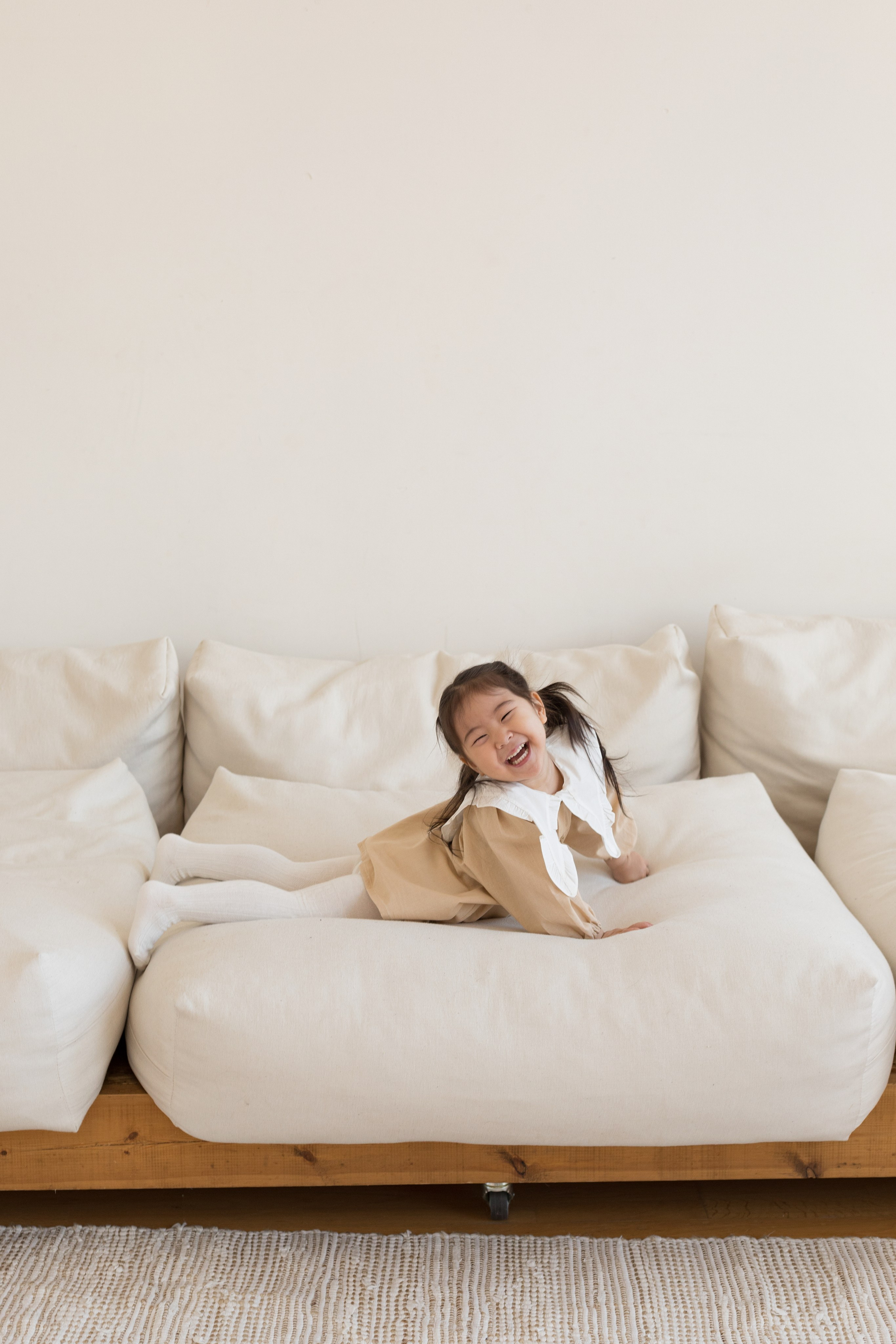 Съемка контента для соц сетей berttoys. Детский и контент фотограф Надя Волкова Санкт-Петербург