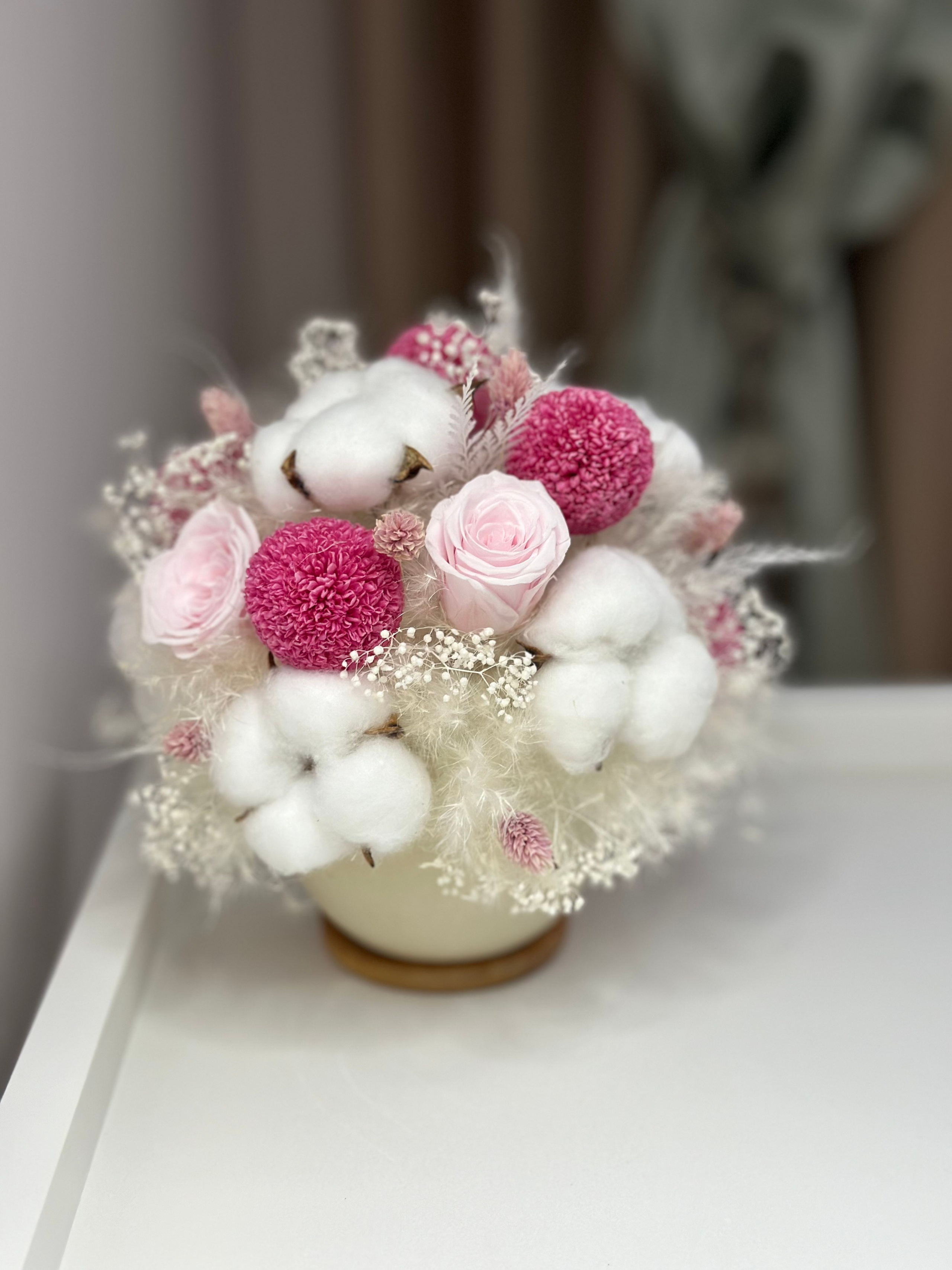 В наличии. Стабилизированные цветы Букеты Москва