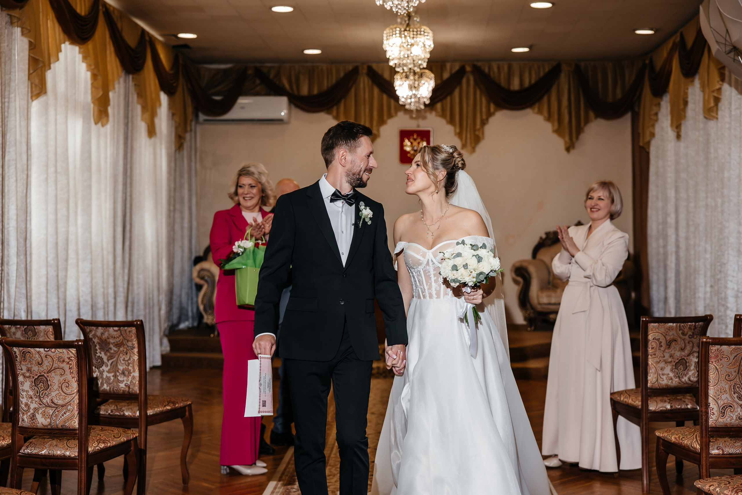 Анонс свадьбы для Ильи и Виктории. Теплый Крымский март. Свадебный фотограф в Крыму и Севастополе Ольга Баскакова