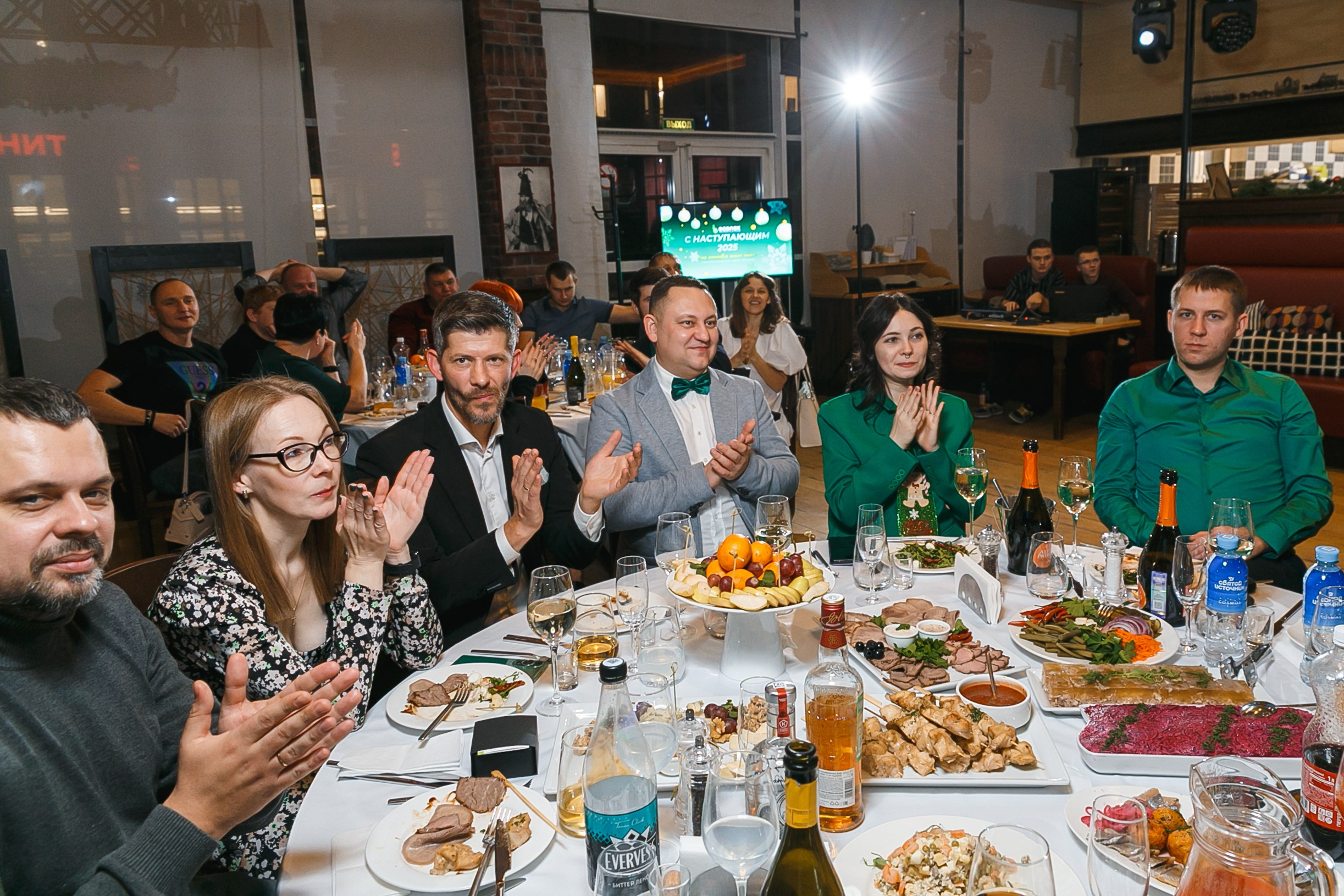 Новогодняя вечеринка компании Econex. Событийный фотограф Максим Бескоровайновнов