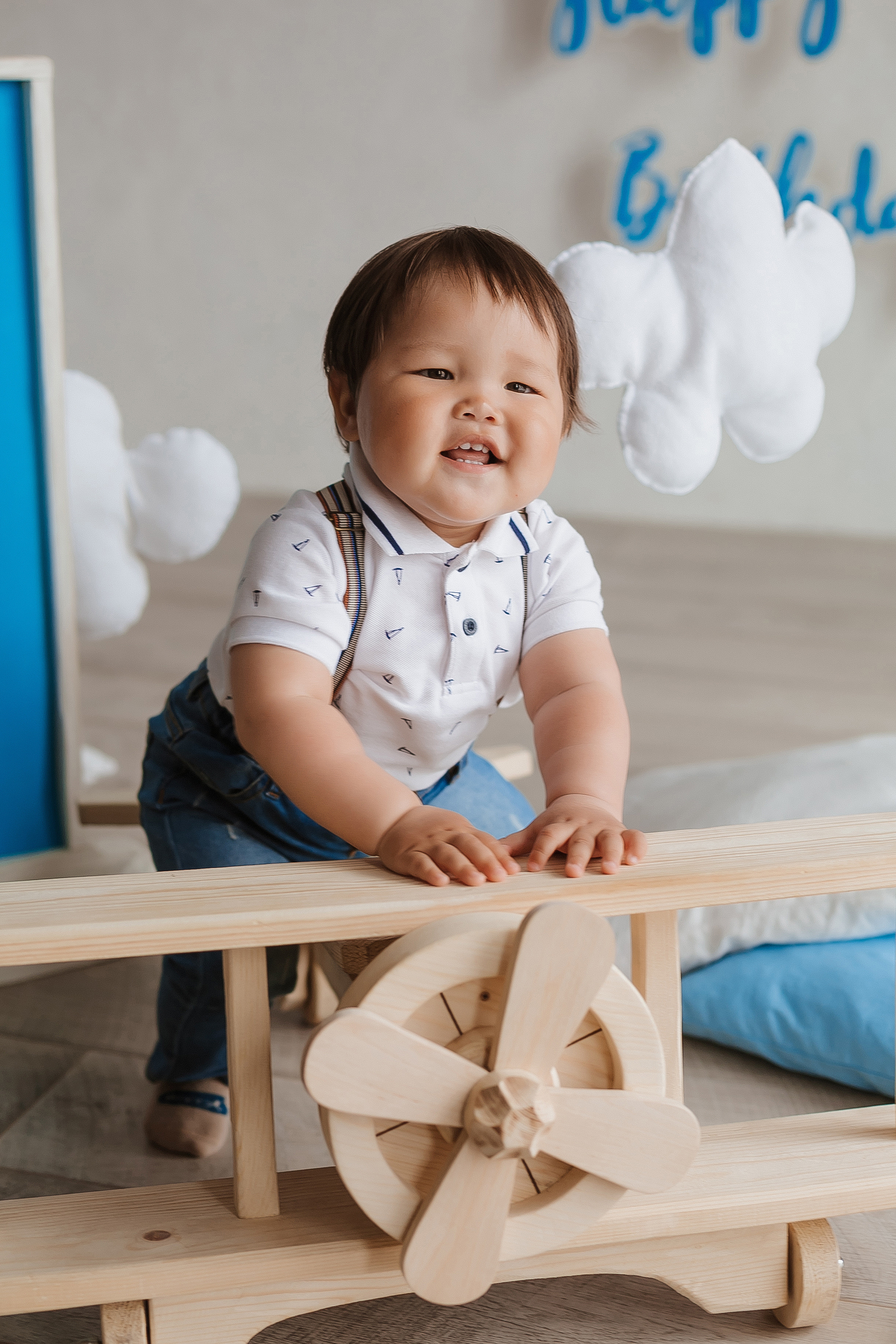 Полетаем с Антошей. Свадебный, семейный и детский фотограф в г. Абакан респ. Хакасия Любов