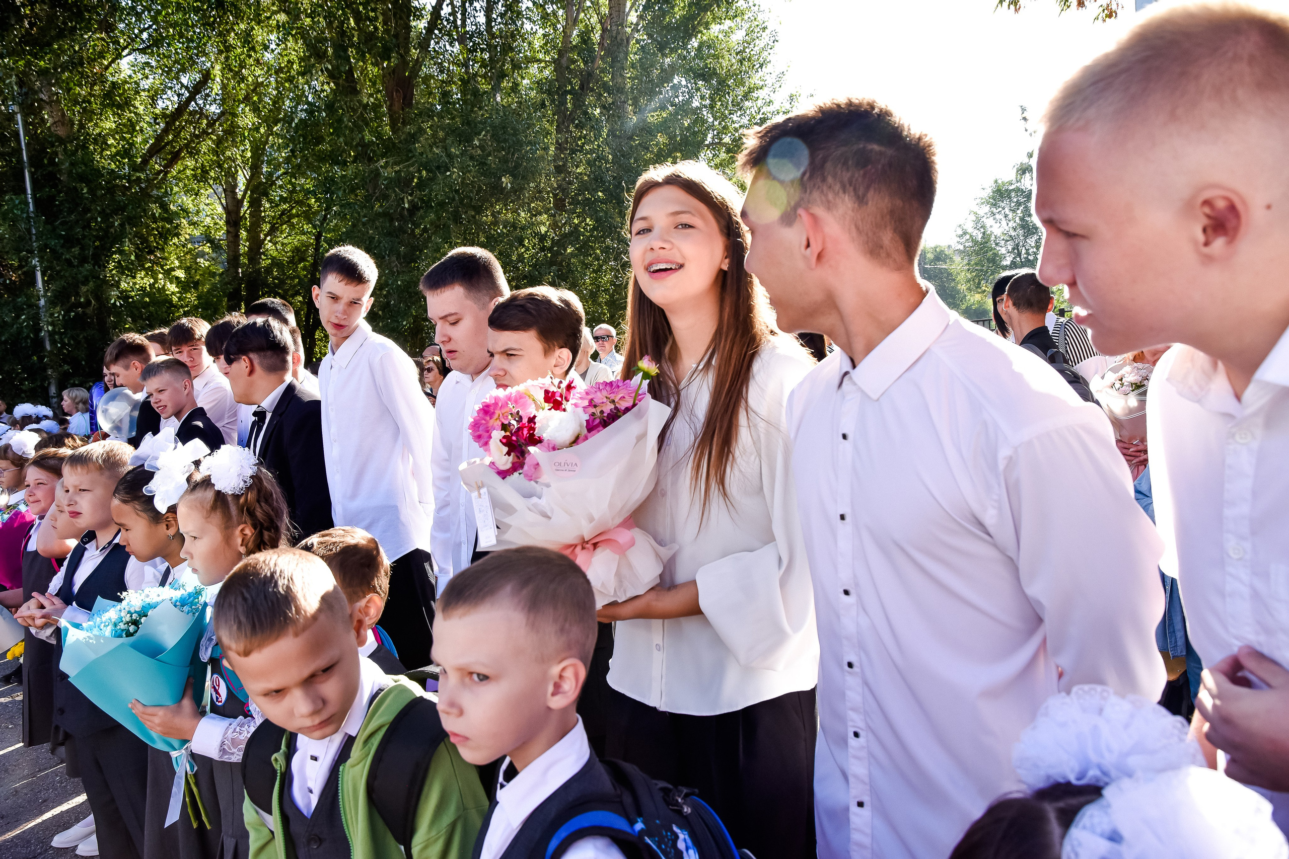 Линейка в школе № 49