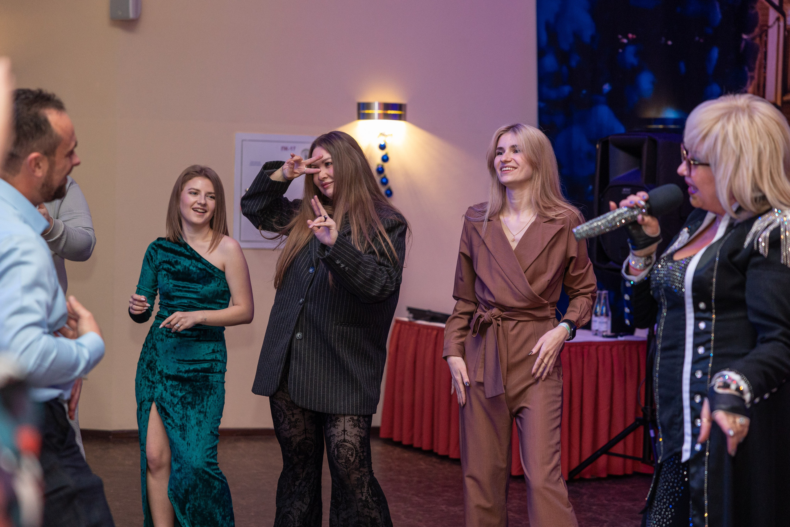 Корпоратив. Ваш фотограф и видеограф