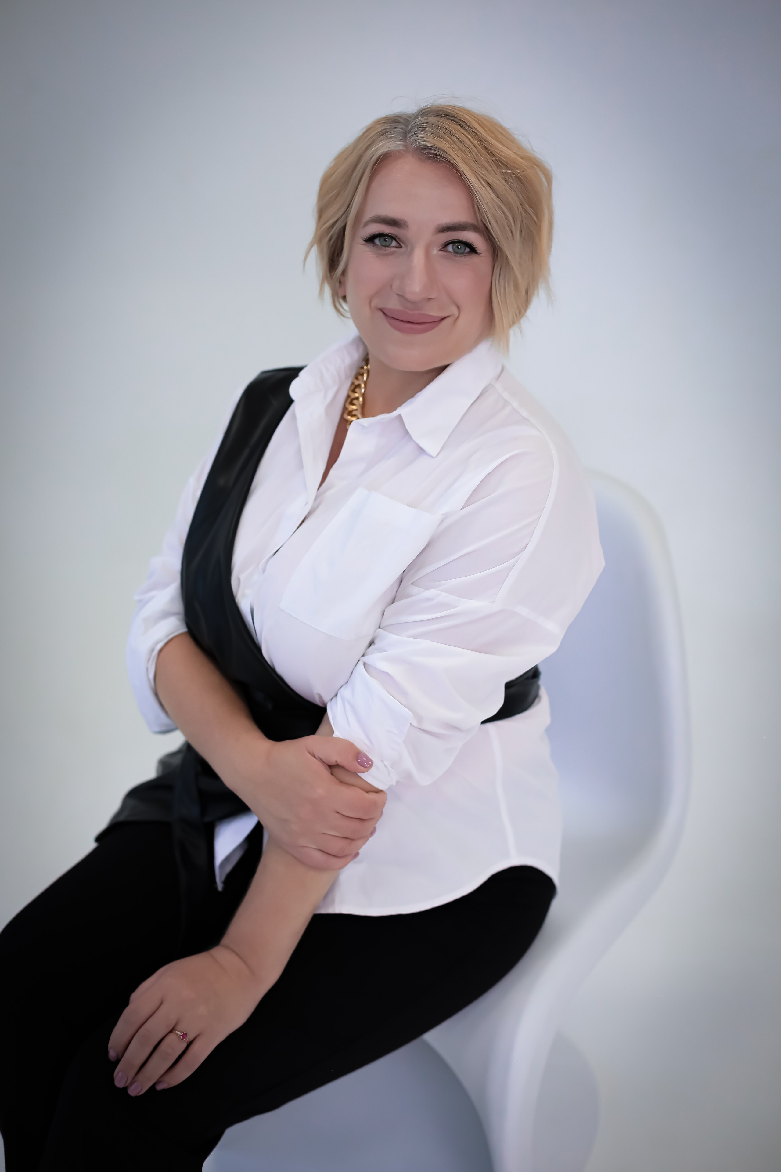 Бухгалтер (аутсорсинг). Фотограф г. Хабаровск. Семейные и индивидуальные съёмки