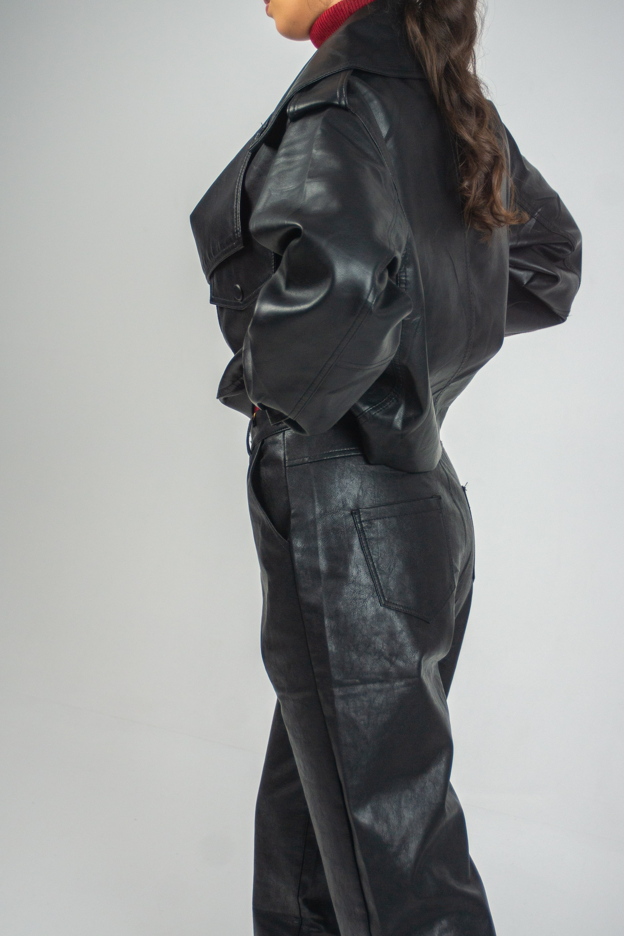 Студия (съемка для маркетплейса). Разноплановый фотограф в Москве