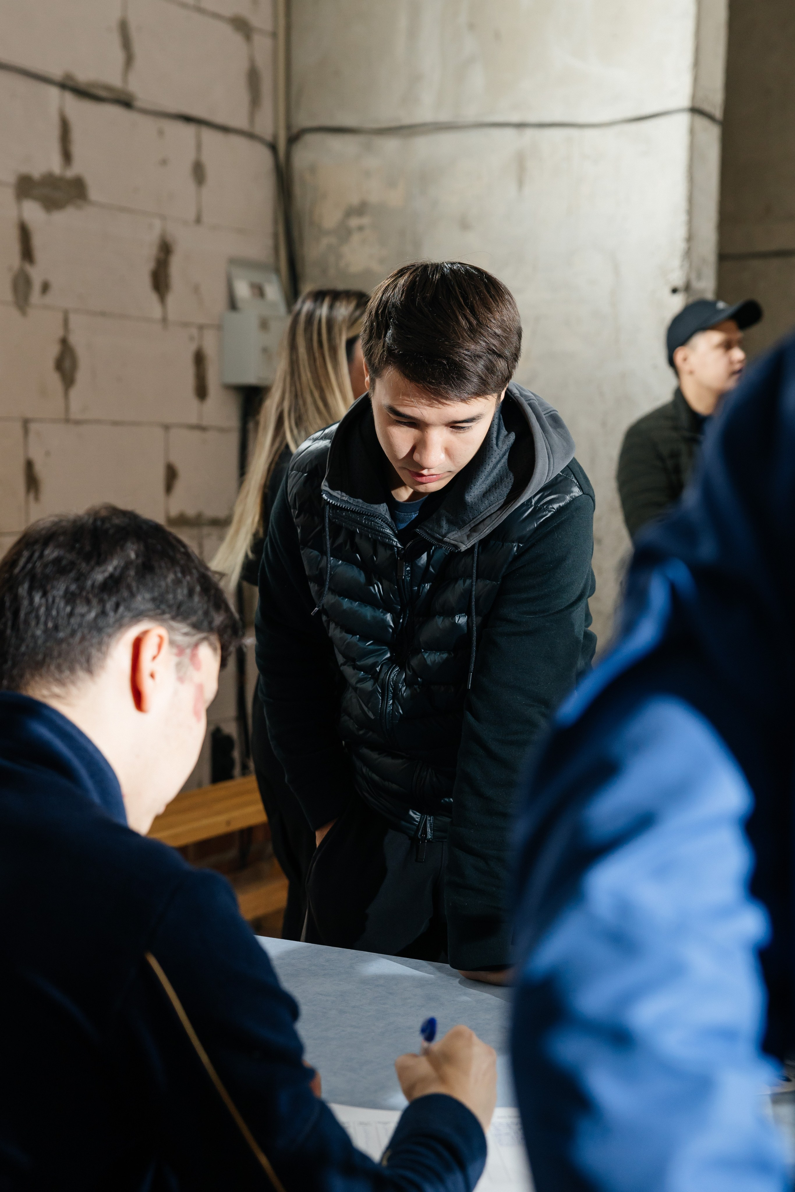 Проект 1. Вручение ключей BI Group. Дата: октябрь 2023. Профессиональный фотограф в городе Астана/Алматы Даурен Сембаев