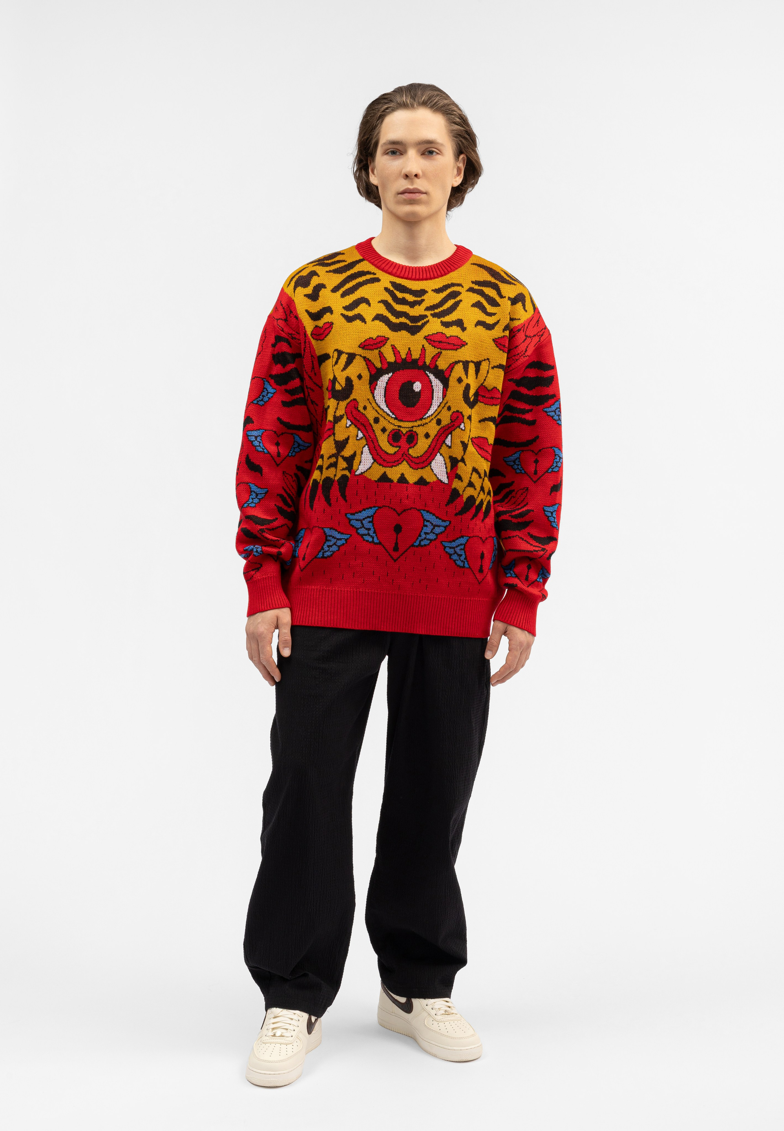 Кейс: Фотосъемка свитеров «Behind the scenes» для Lamoda в СПб