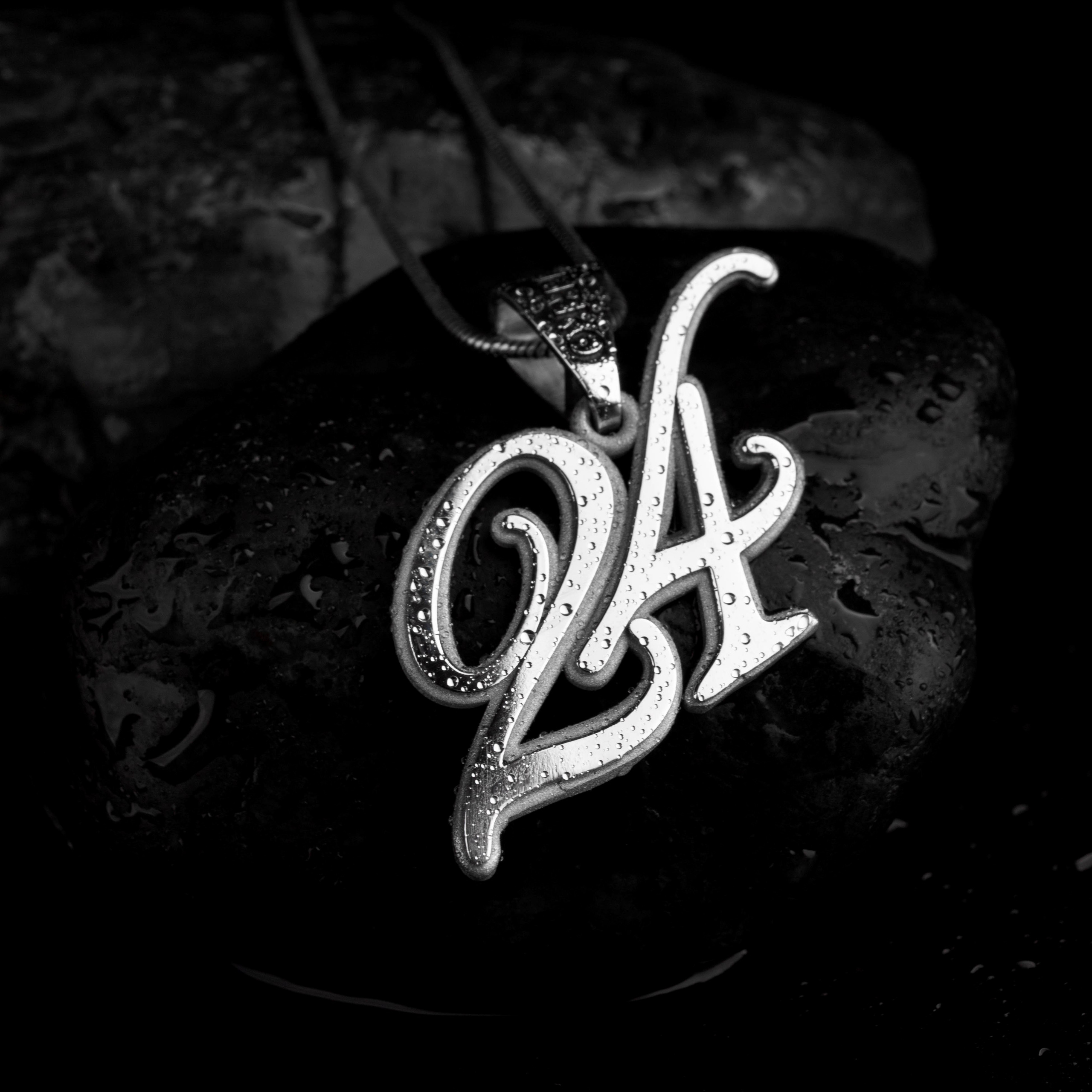 Ювелирные украшения. Предметный фотограф в Крыму Ольга Шестакова