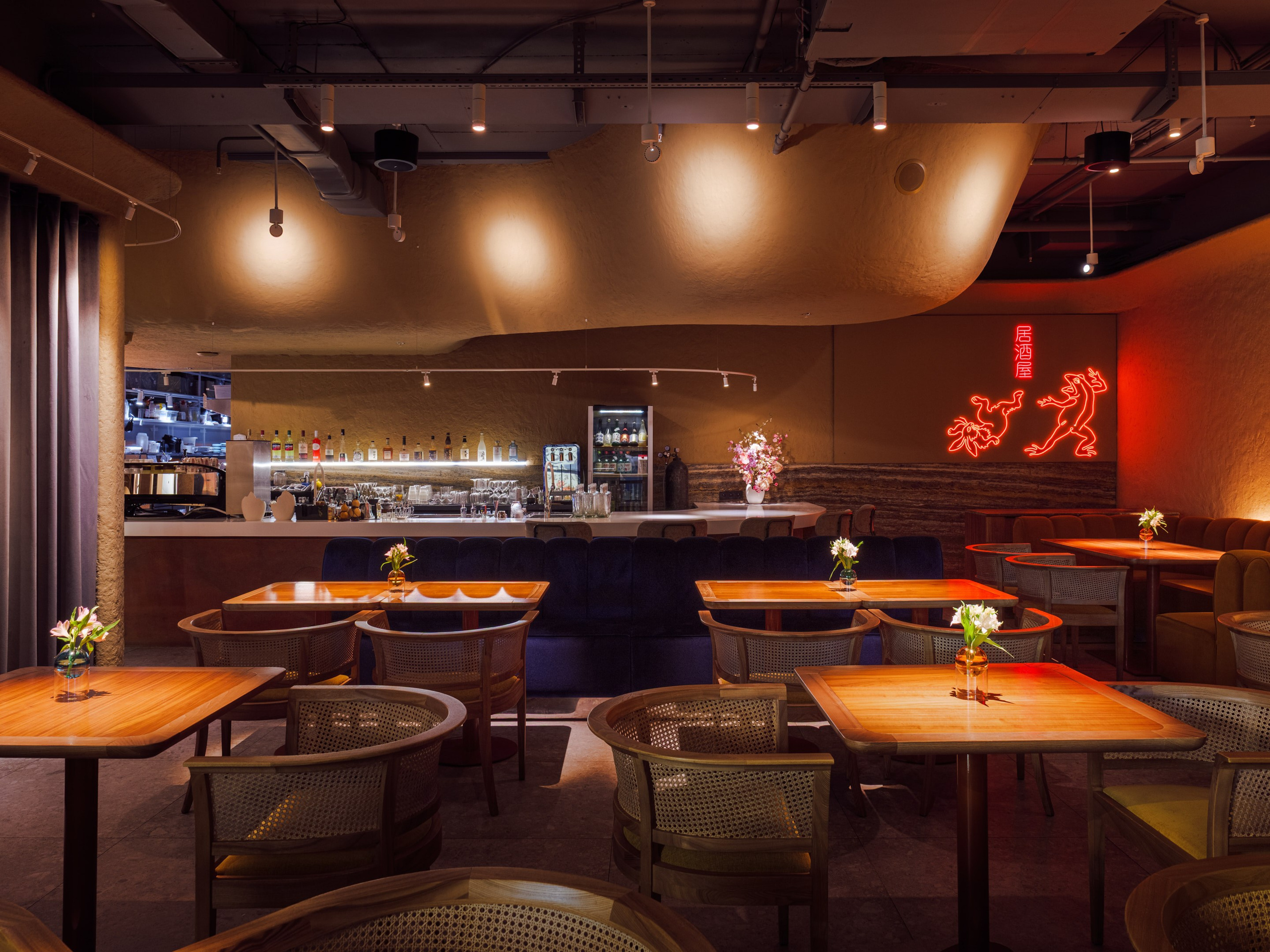 OVO — izakaya | Ресторан японской