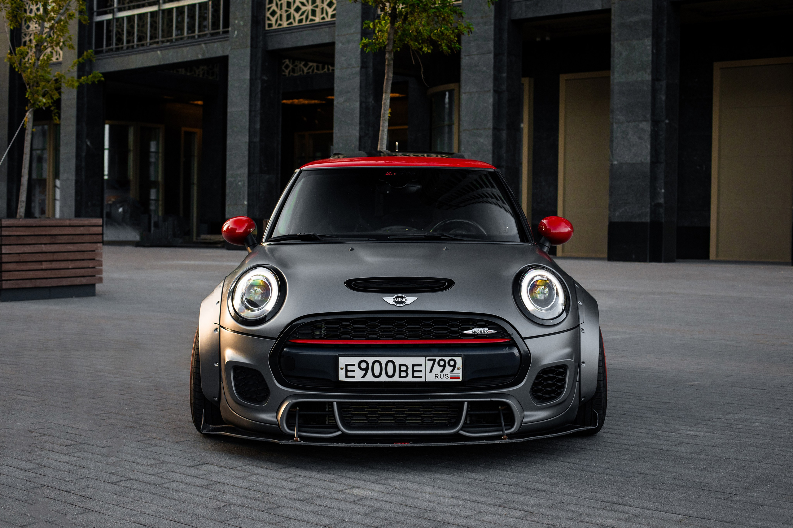 MINI jcw. Автомобильный фотограф в Москве Андрей Емельянов