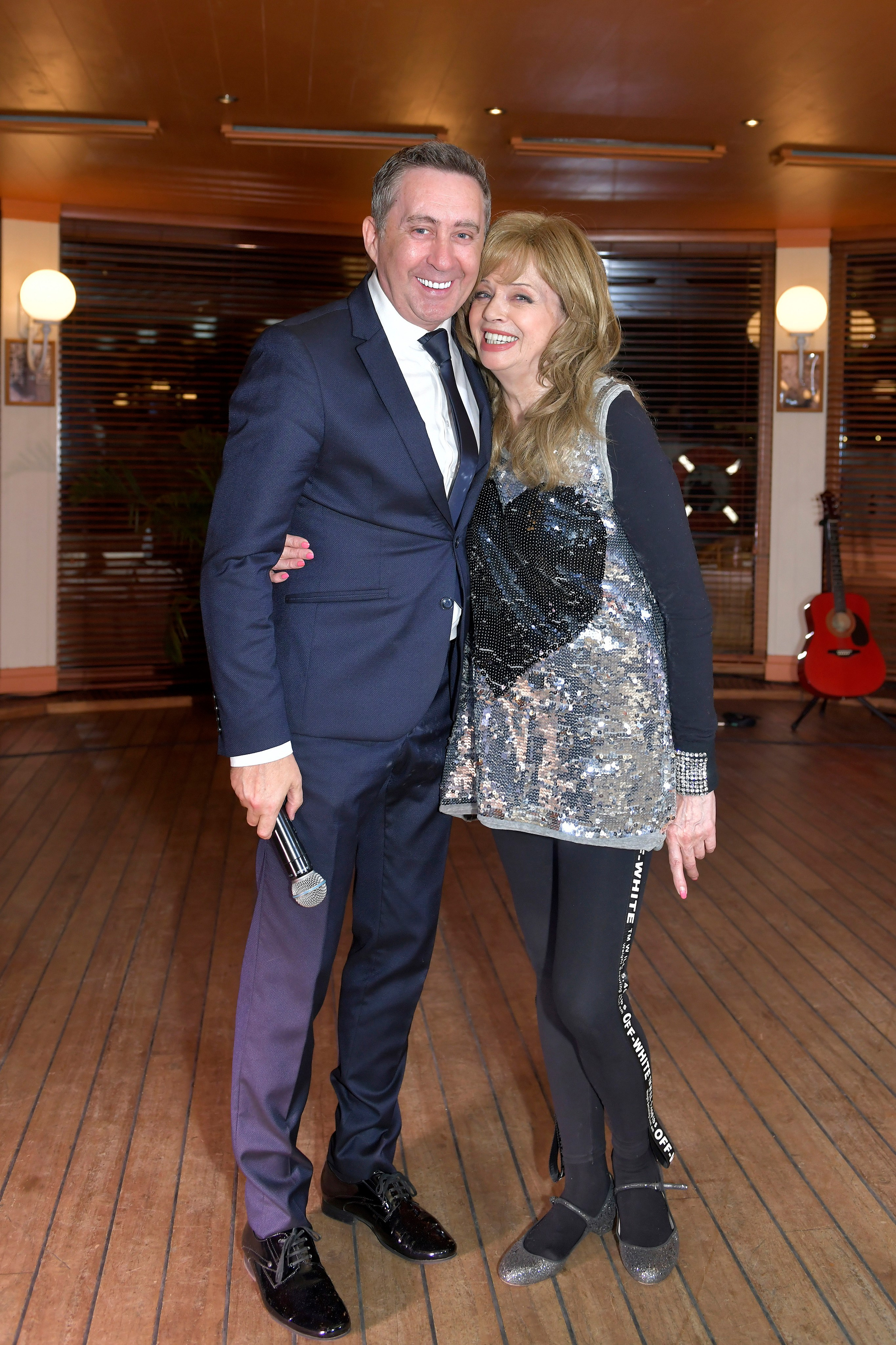 Дни рождения. Ведущий Валерий Чигинцев