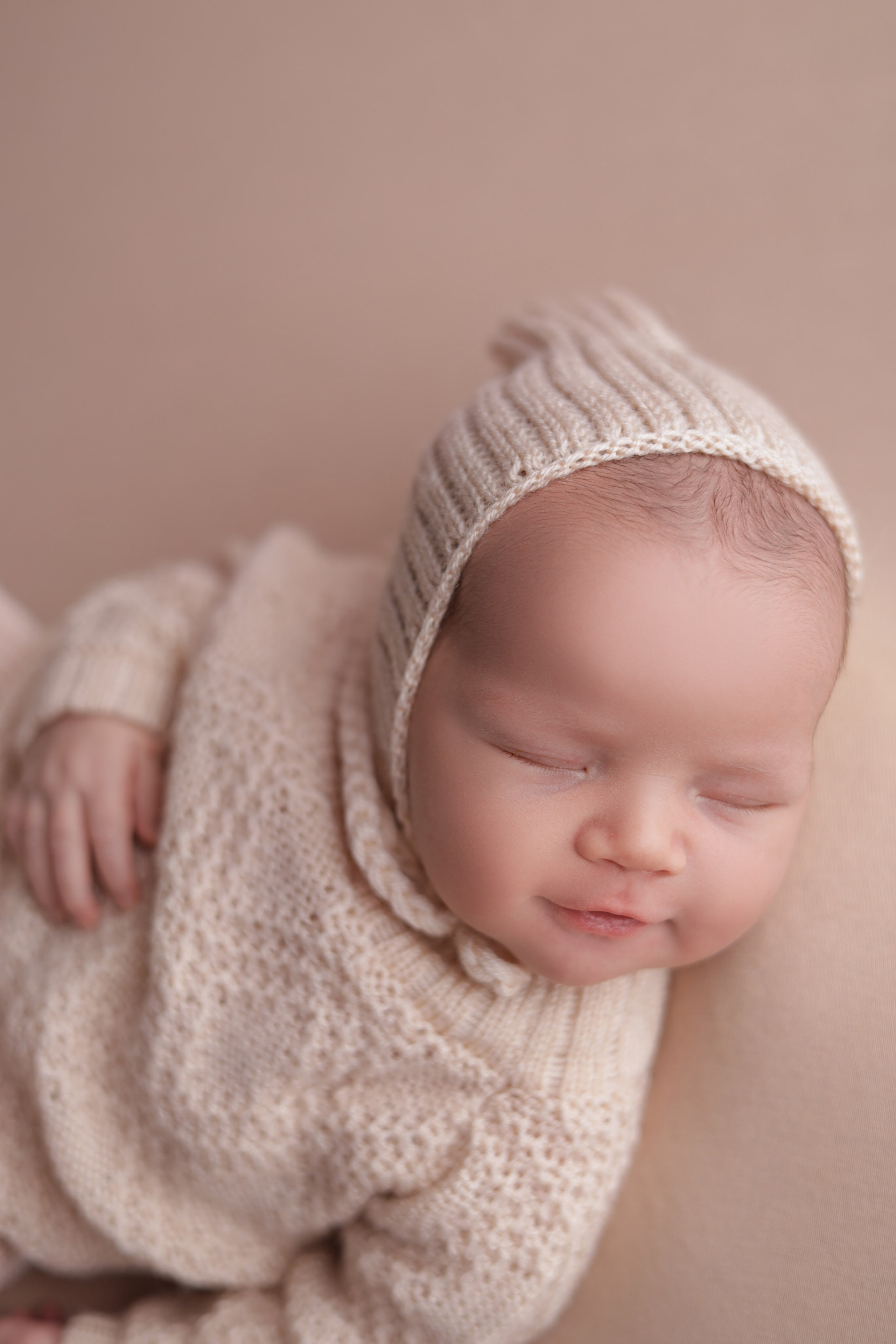 Артем. Евгения Горбунова фотограф новорожденных в Новом Уренгое