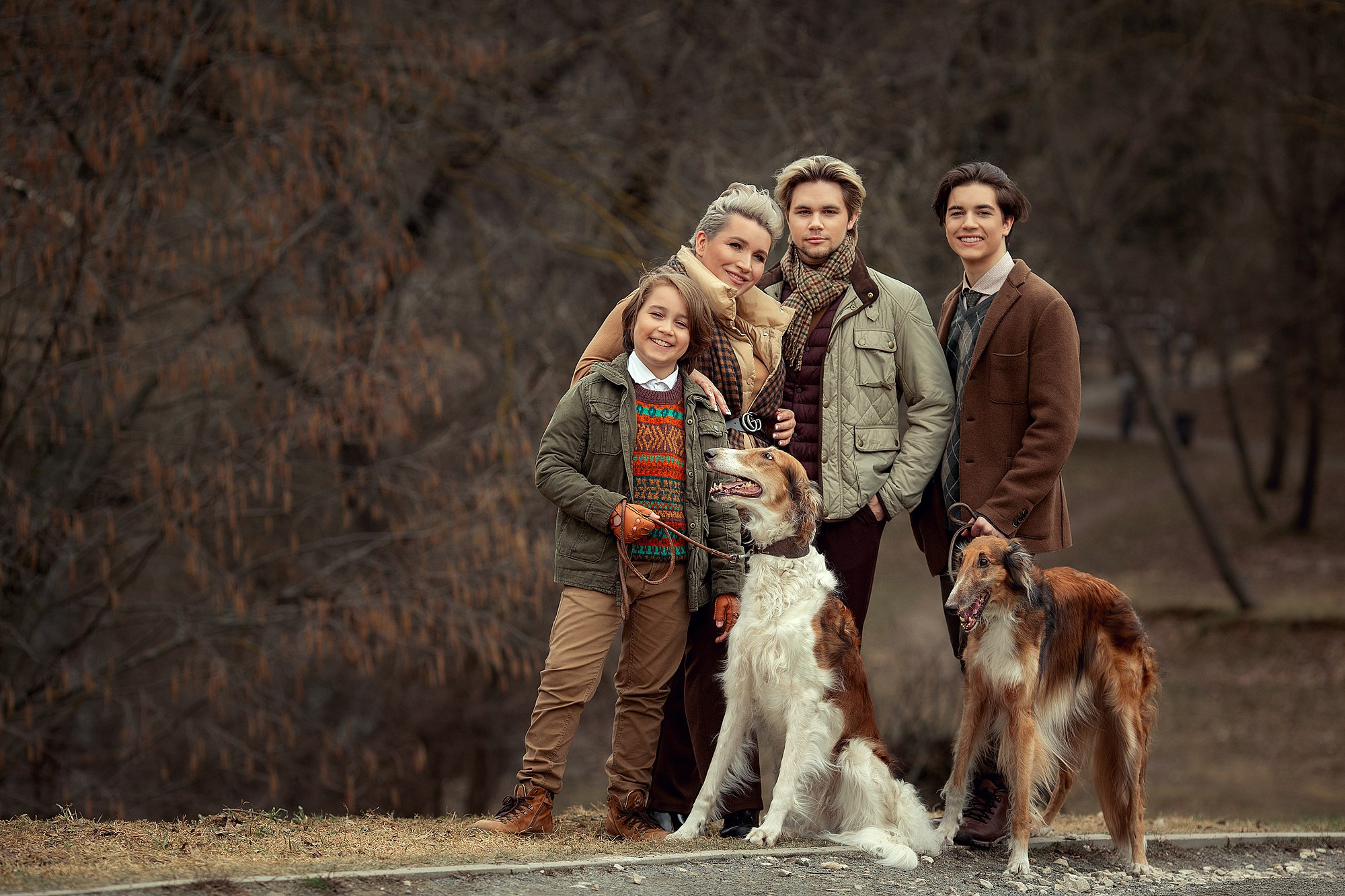 Семейная Фотосессия с русскими борзыми. Семейный фотограф Татьяна Надеждина | Москва, Московская область, Ярославль