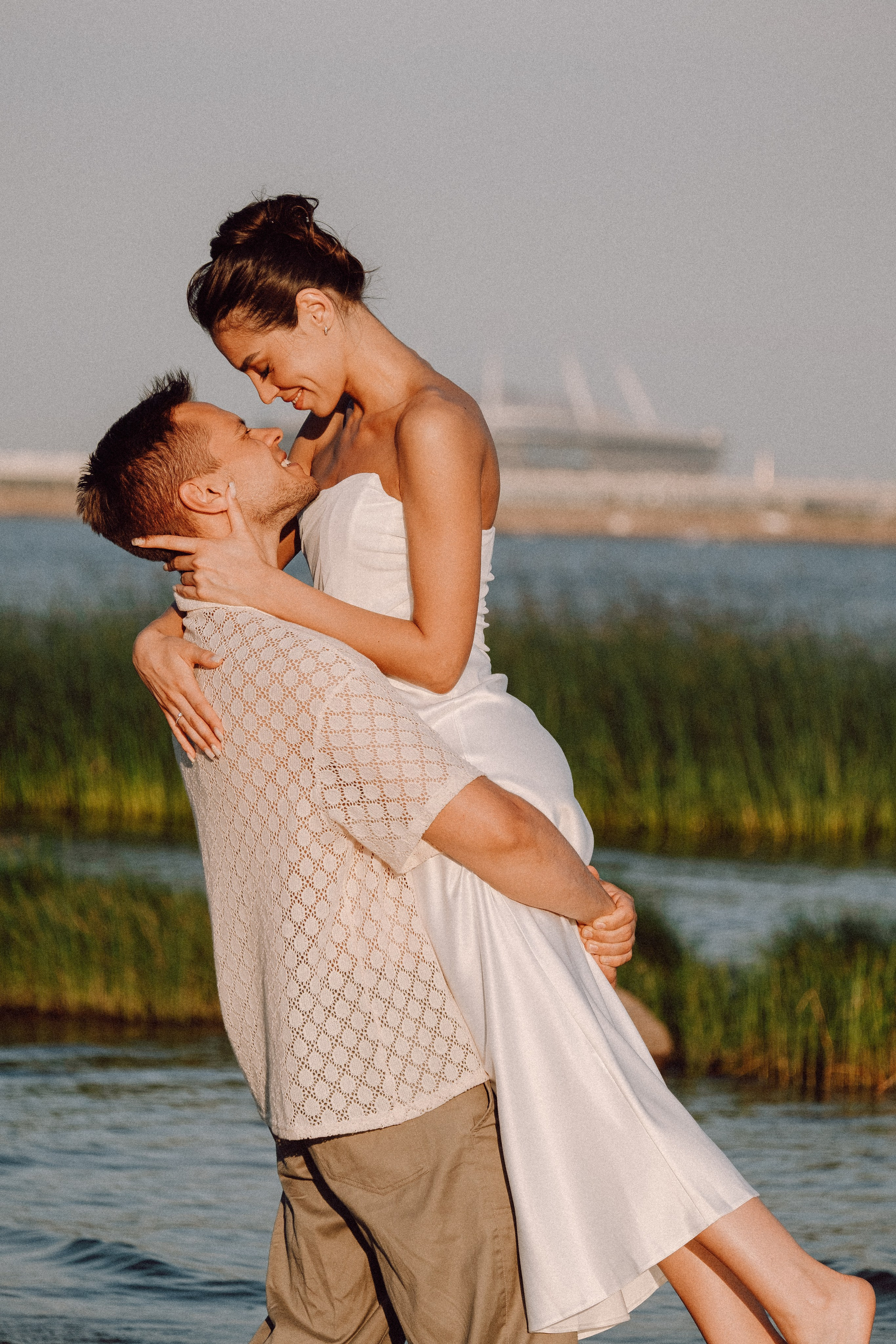 СВАДЕБНАЯ ФОТОСЕССИЯ ВЫЕЗДНОЙ ЦЕРЕМОНИИ (ФИНСКИЙ ЗАЛИВ). Профессиональный фотограф, Санкт-Петербург — Виктория Богомолова