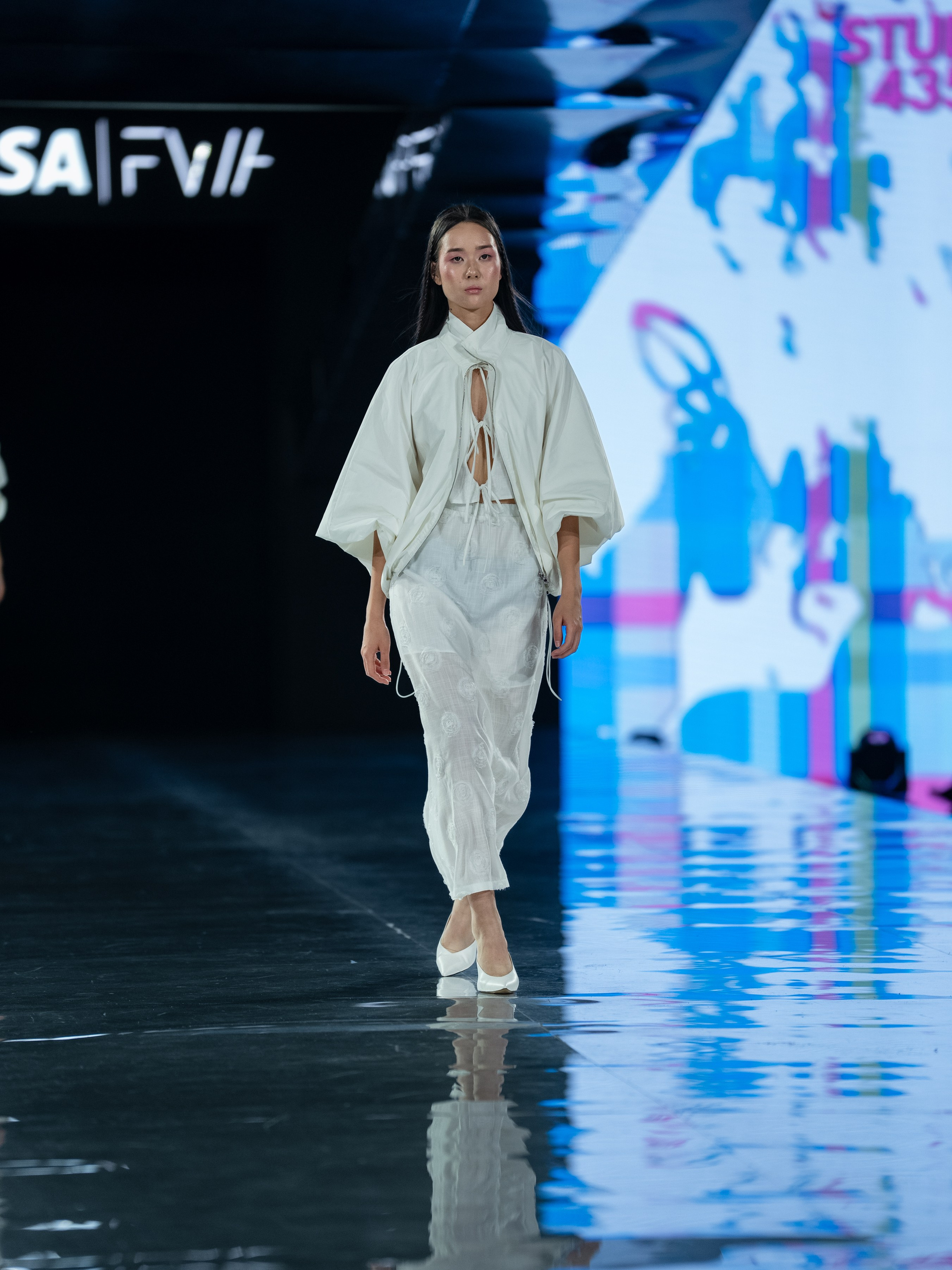 Visa Fashion Week Studio 4353. Сайт Алматинского НЮ АРТ, будуар и фэшн фотографа Дениса Карпенко