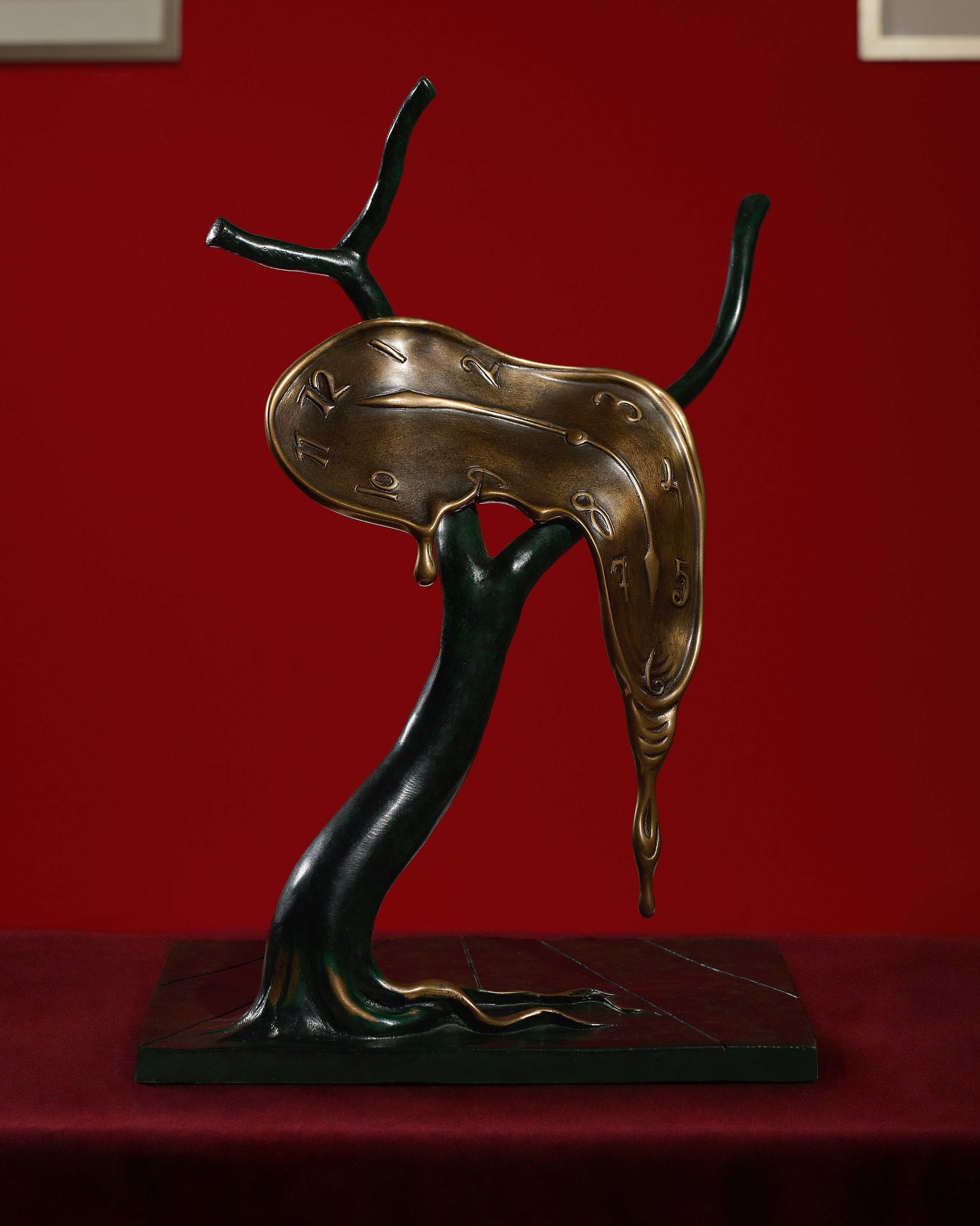 Salvador Dali Museum. Svyatoslav Lebedev | Advertising photographer — Commercial shooting, Art direction, AI integration