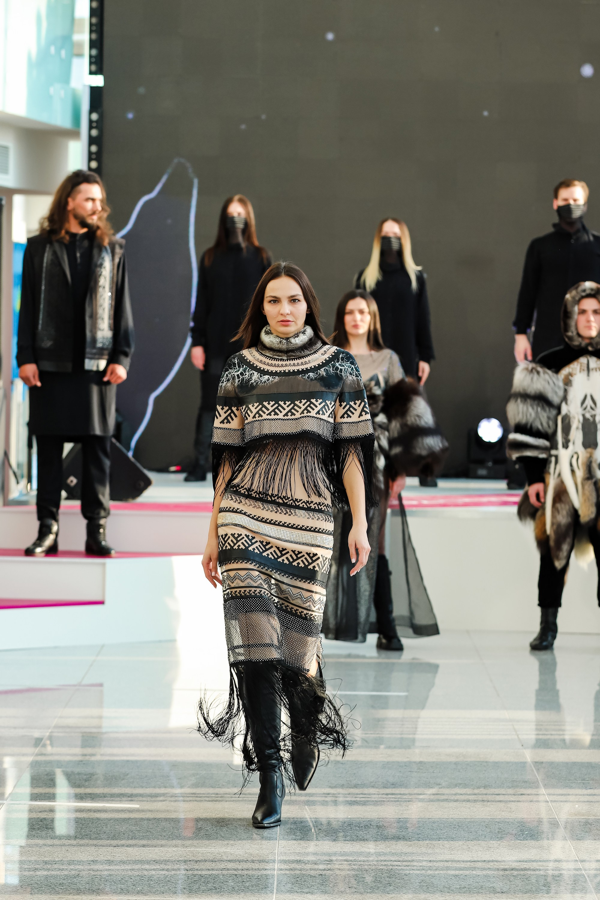 Всемирный фестиваль молодежи 2024. Репортажный и fashion фотограф в Москве Сергей Бардин