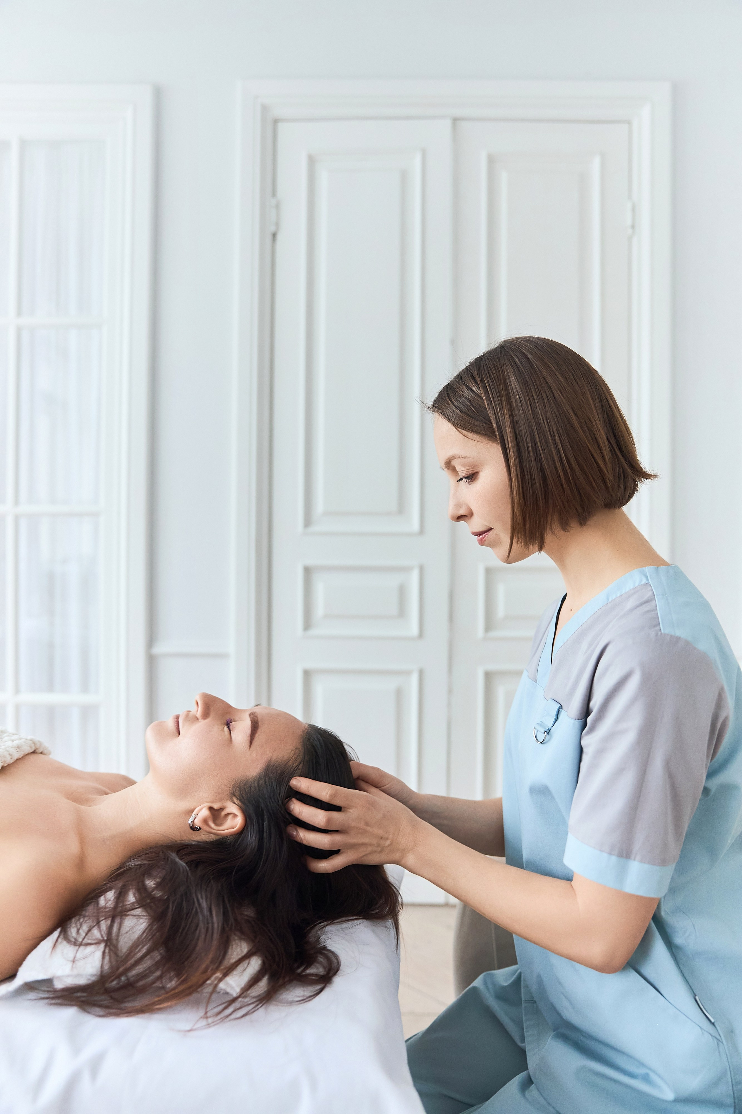 Александра, массаж. Фотограф из Екатеринбурга Тёма Дубовцев