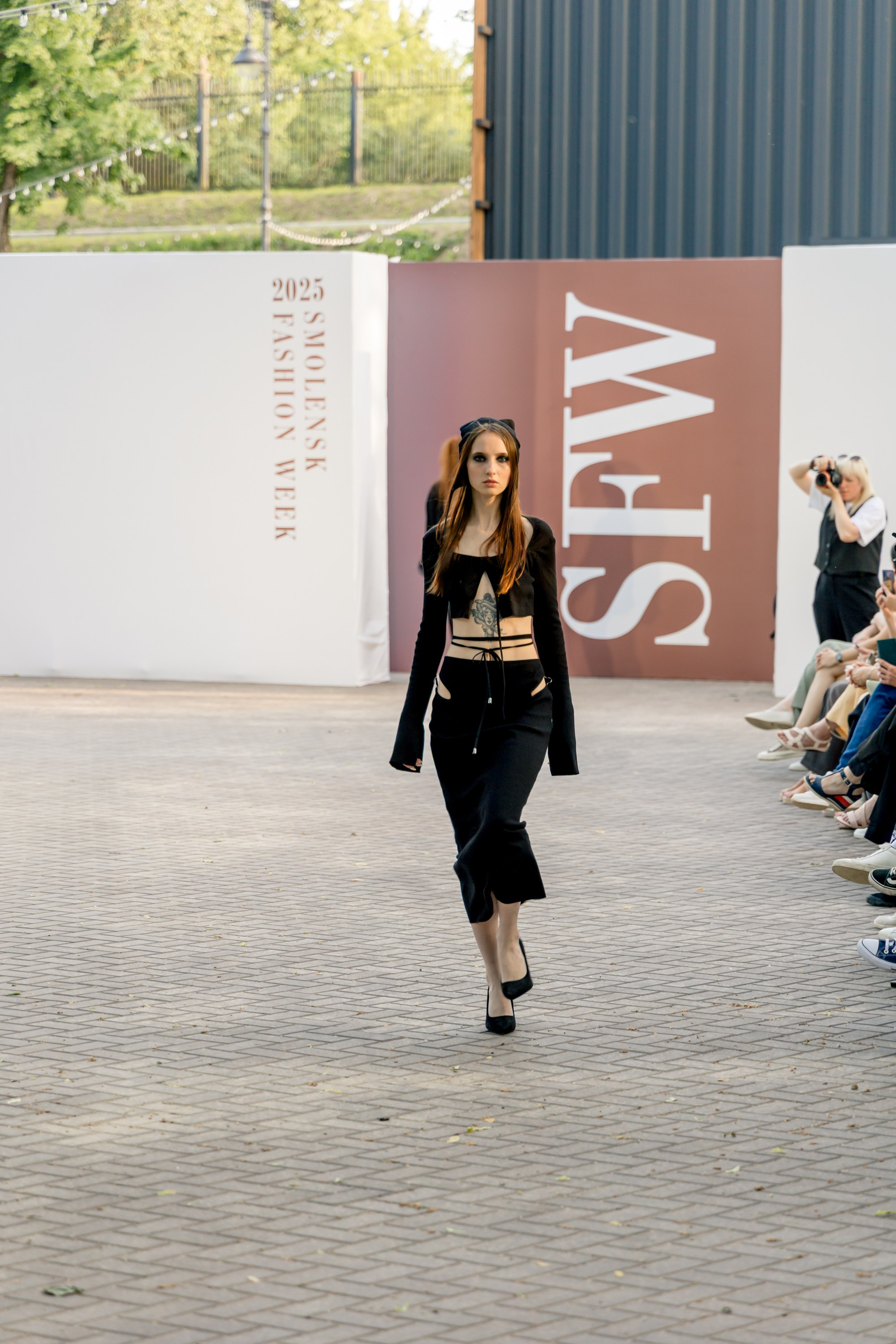 Smolensk Fashion Week 2025_показы_ДЕНЬ 1_ВЕЧЕРНИЙ ПОКАЗ_19:00. Главная