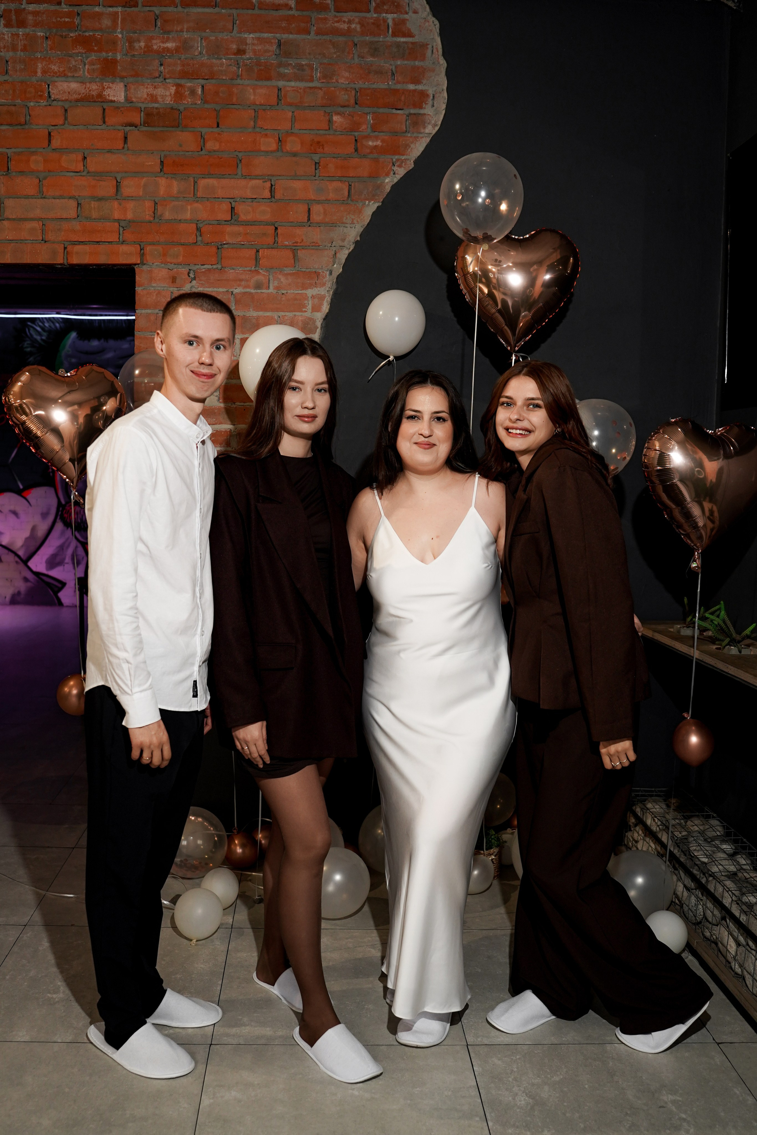 Фотосессия банкета в загородном доме. Свадебный фотограф в Ростове-на-Дону. Таинство Крещения и Венчания, семейные фотосессии. Алёна Чёботова