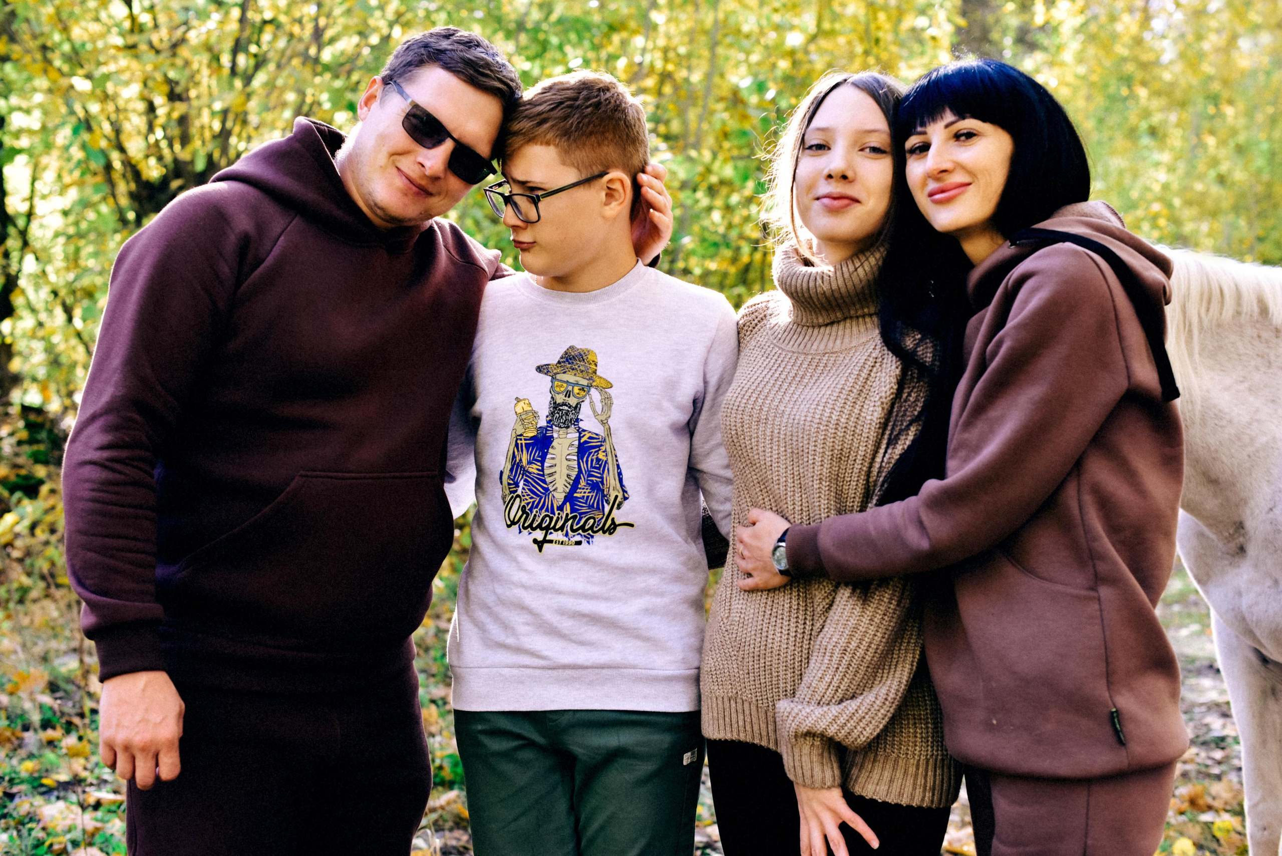 Семья Ирины на прогулке