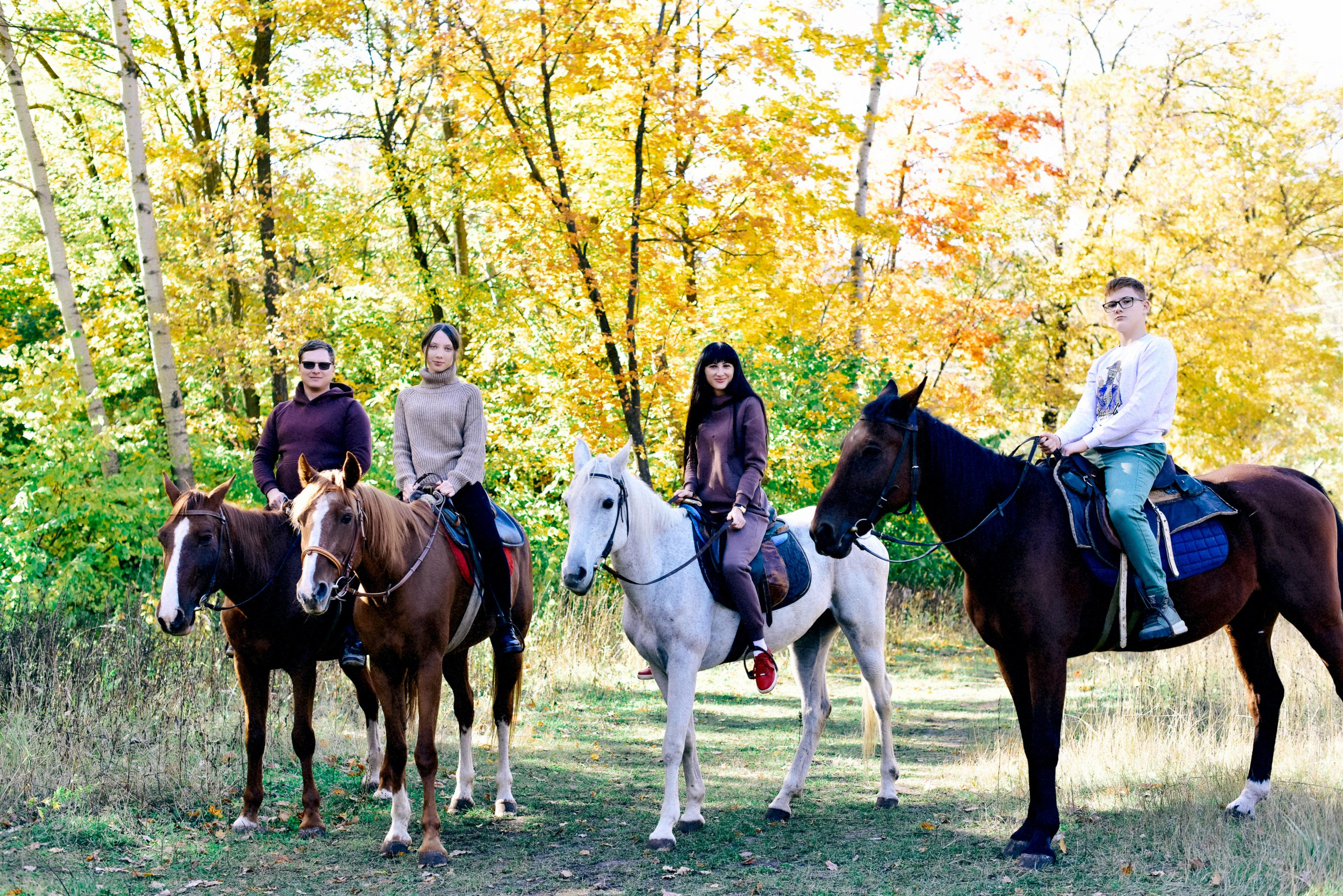 Семья Ирины на прогулке