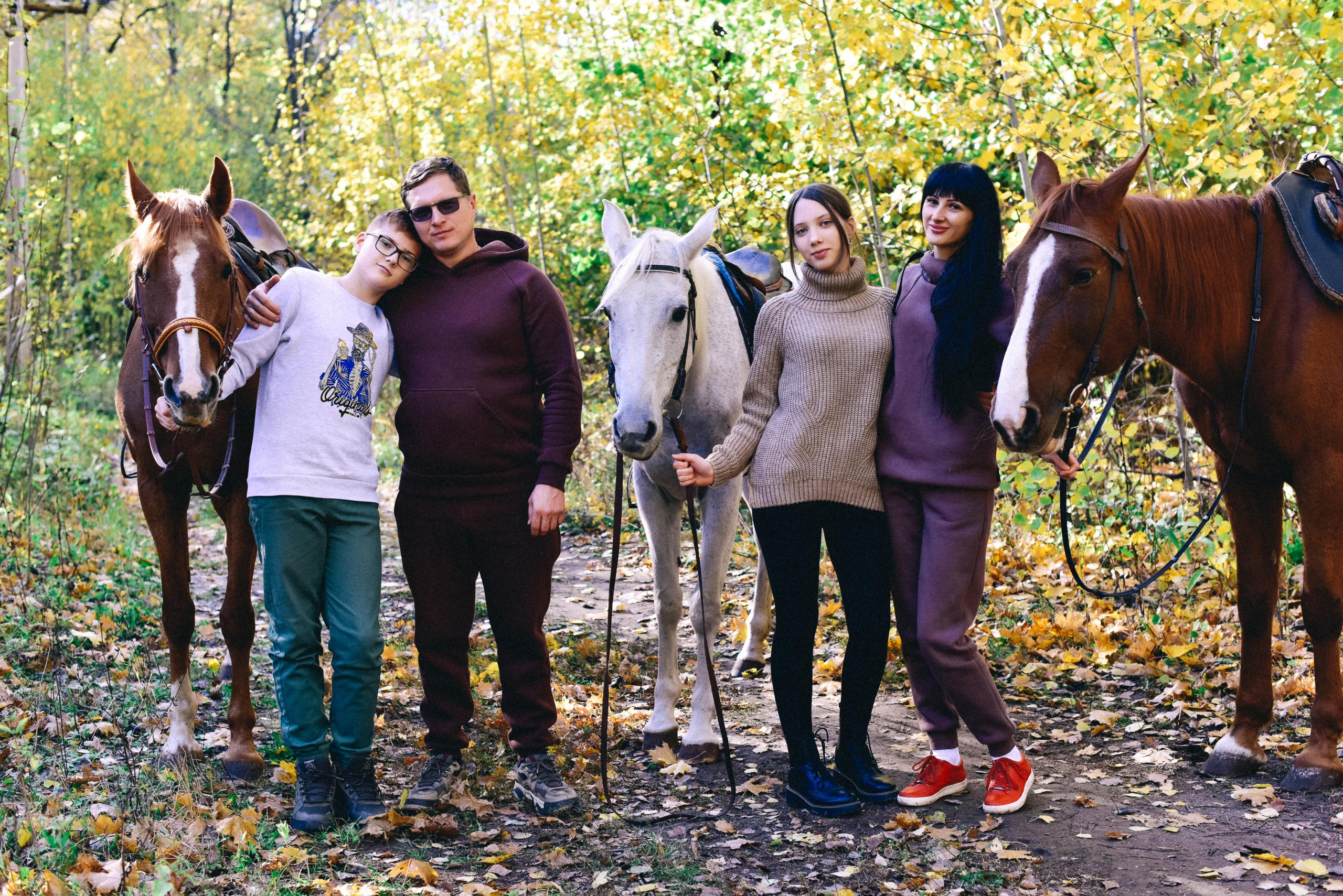 Семья Ирины на прогулке