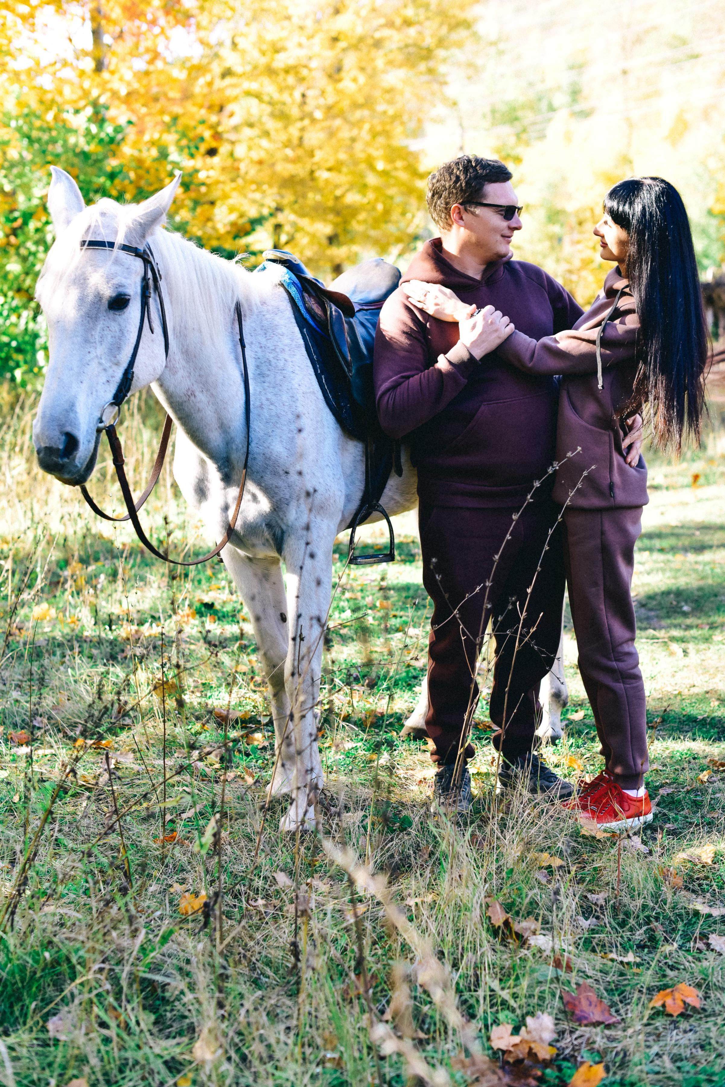 Семья Ирины на прогулке