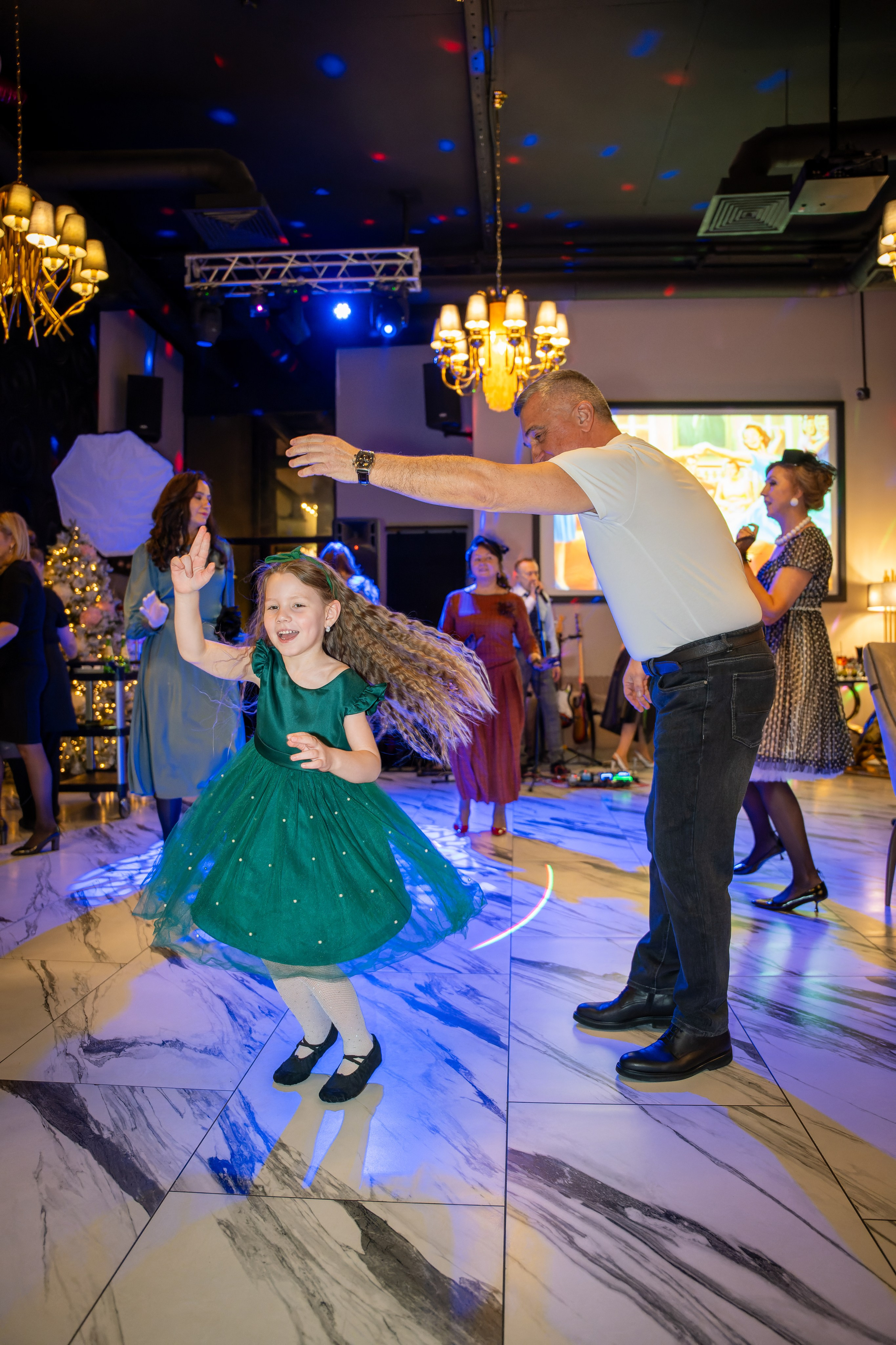 Фотосъёмка юбилей, семейный праздник, день рождения. «Студия DRONAVT`s» — видеосъёмка и фотография г. Москва