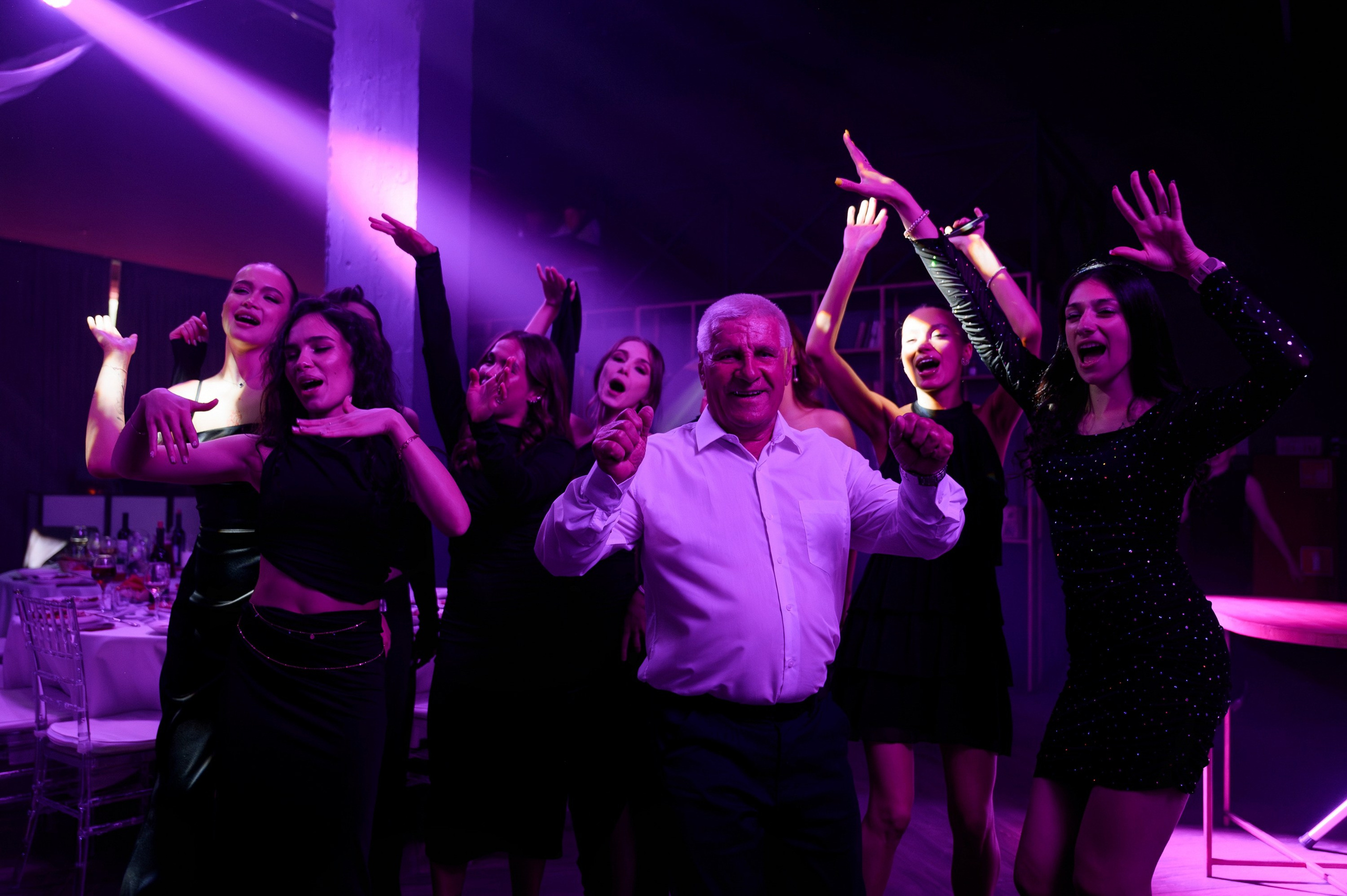 Кирилл и Анна. Zhulanovilya