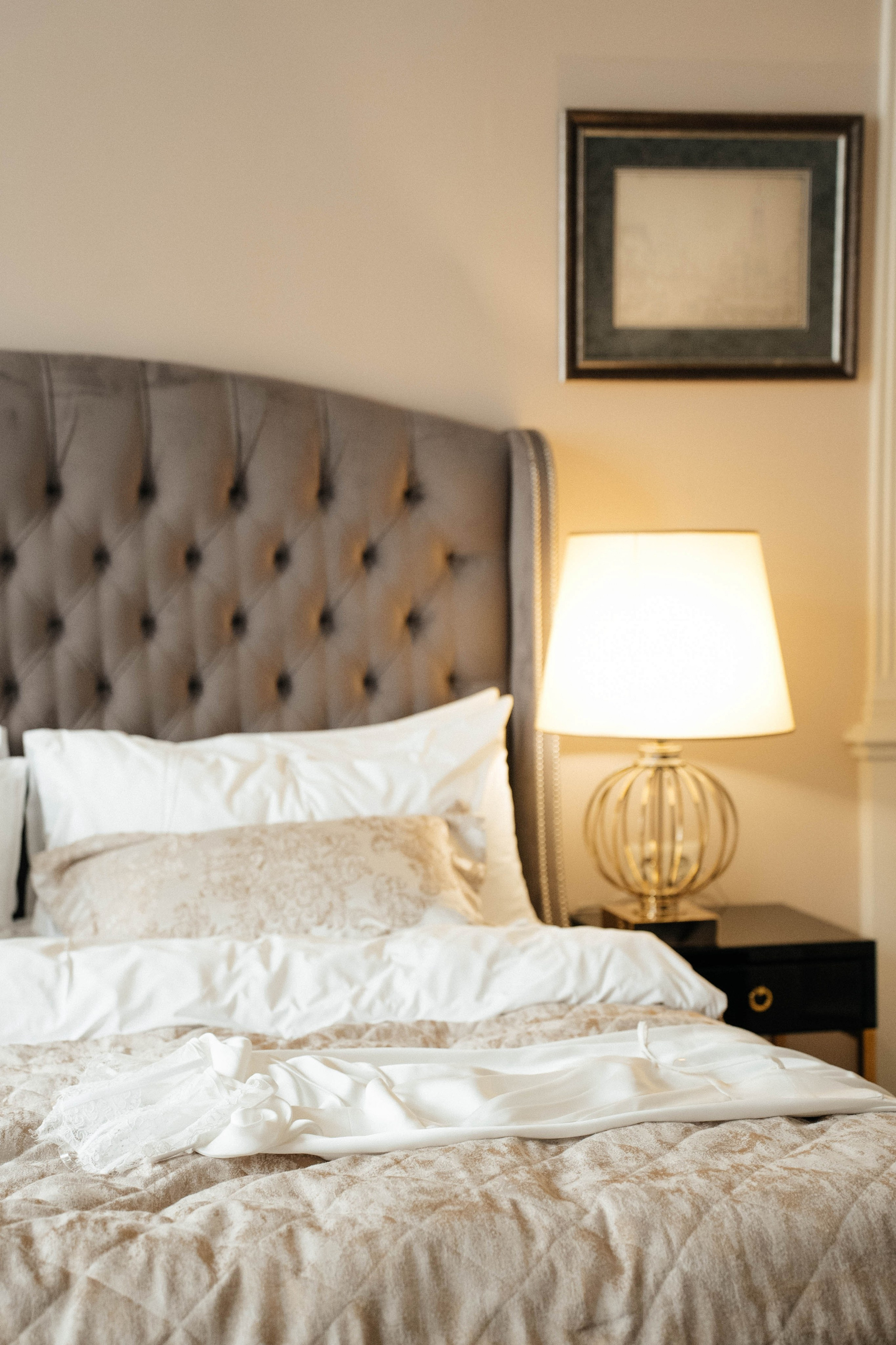 Алексей и Анастасия, творческая съемка в отеле Амбассадор. Свадебный фотограф Москва Александра Аверкова