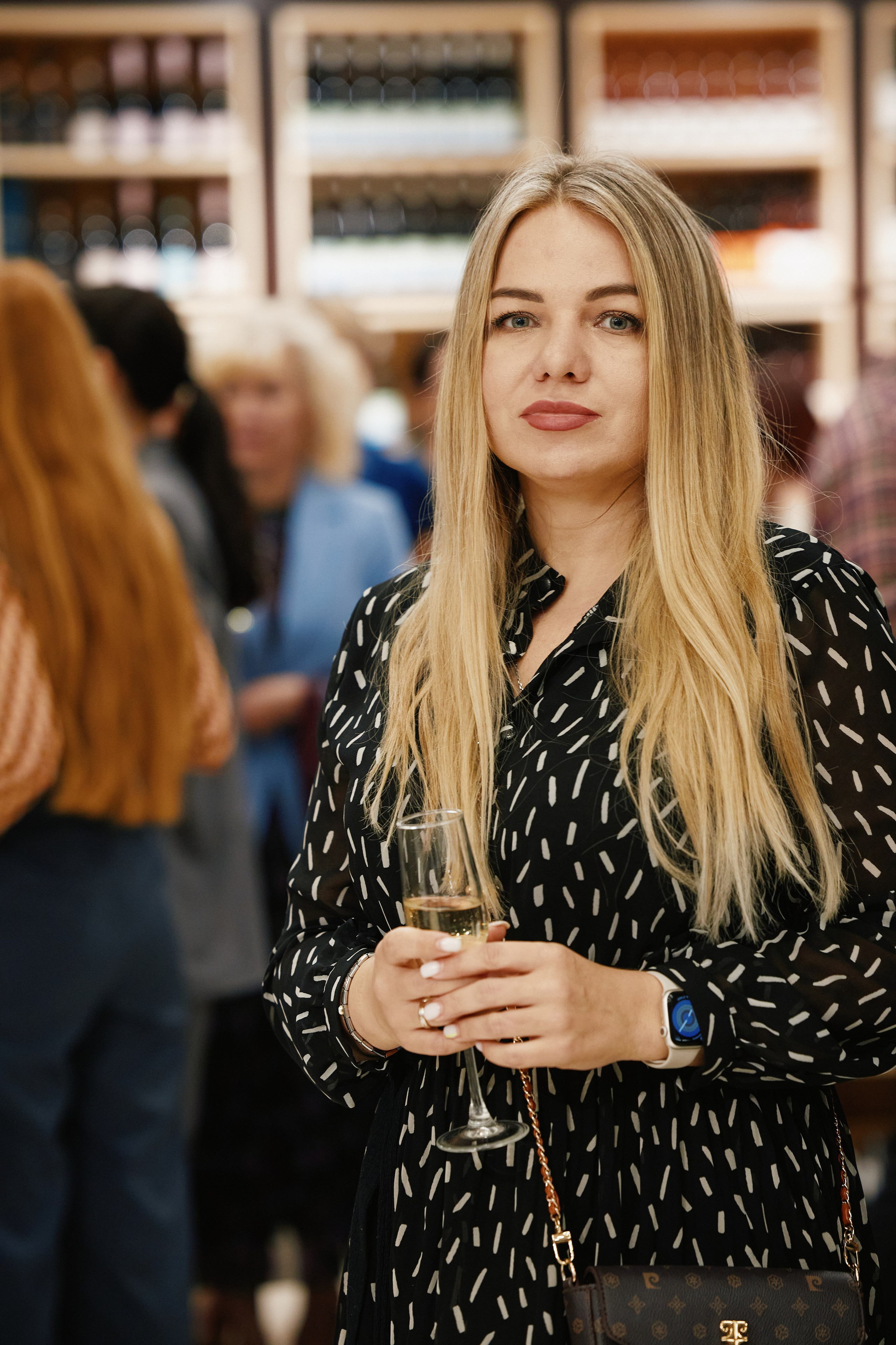 Иммерсивный спектакль в Винном клубе CHATEAU TAMAGNE 21.05. Свадебный репортажный фотограф краснодар максим дремов дрёмов фотосессия студия цена