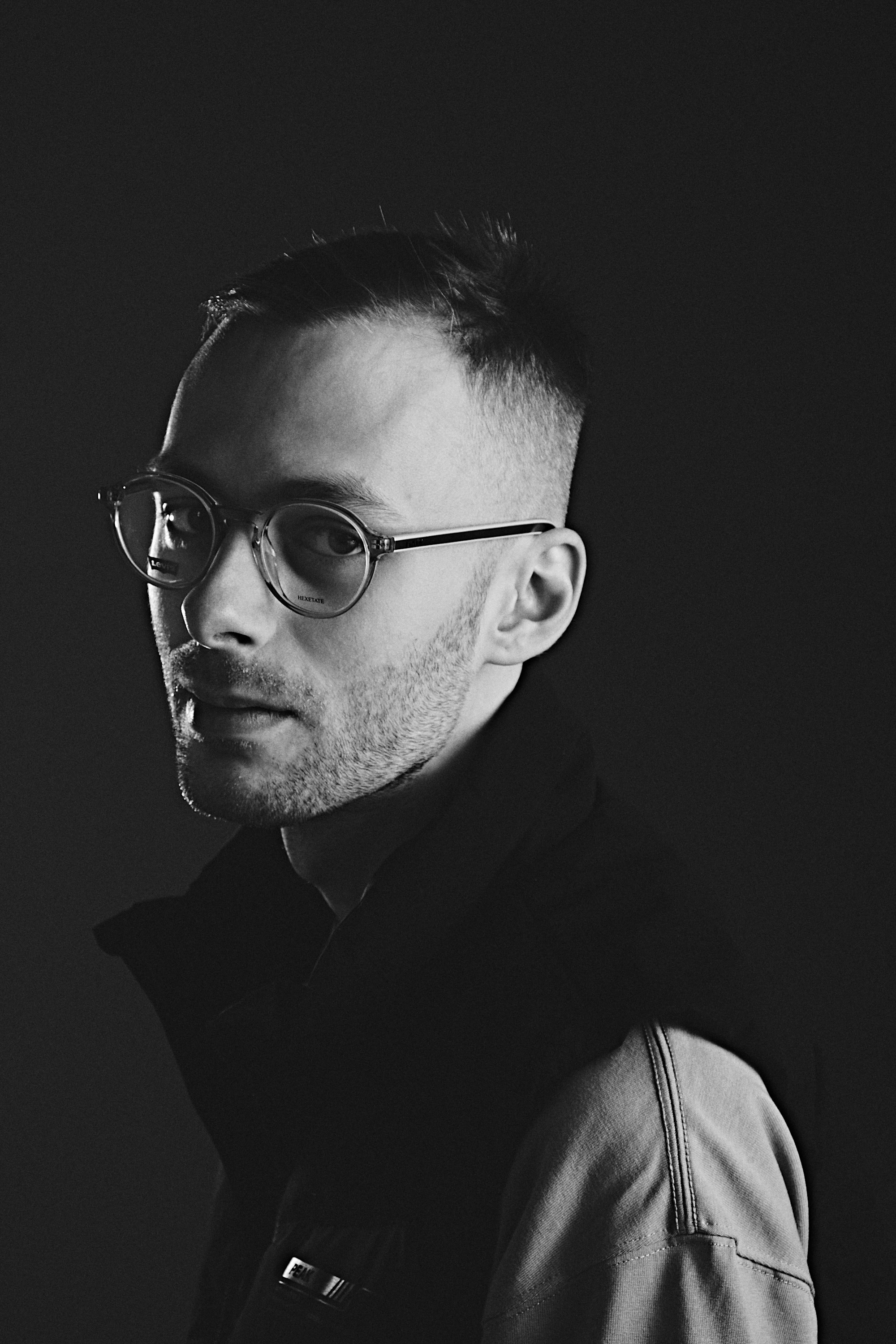 Янин Артем. Профессиональная студийная фотосъёмка | портрет, арт | Виталий Горбачёв