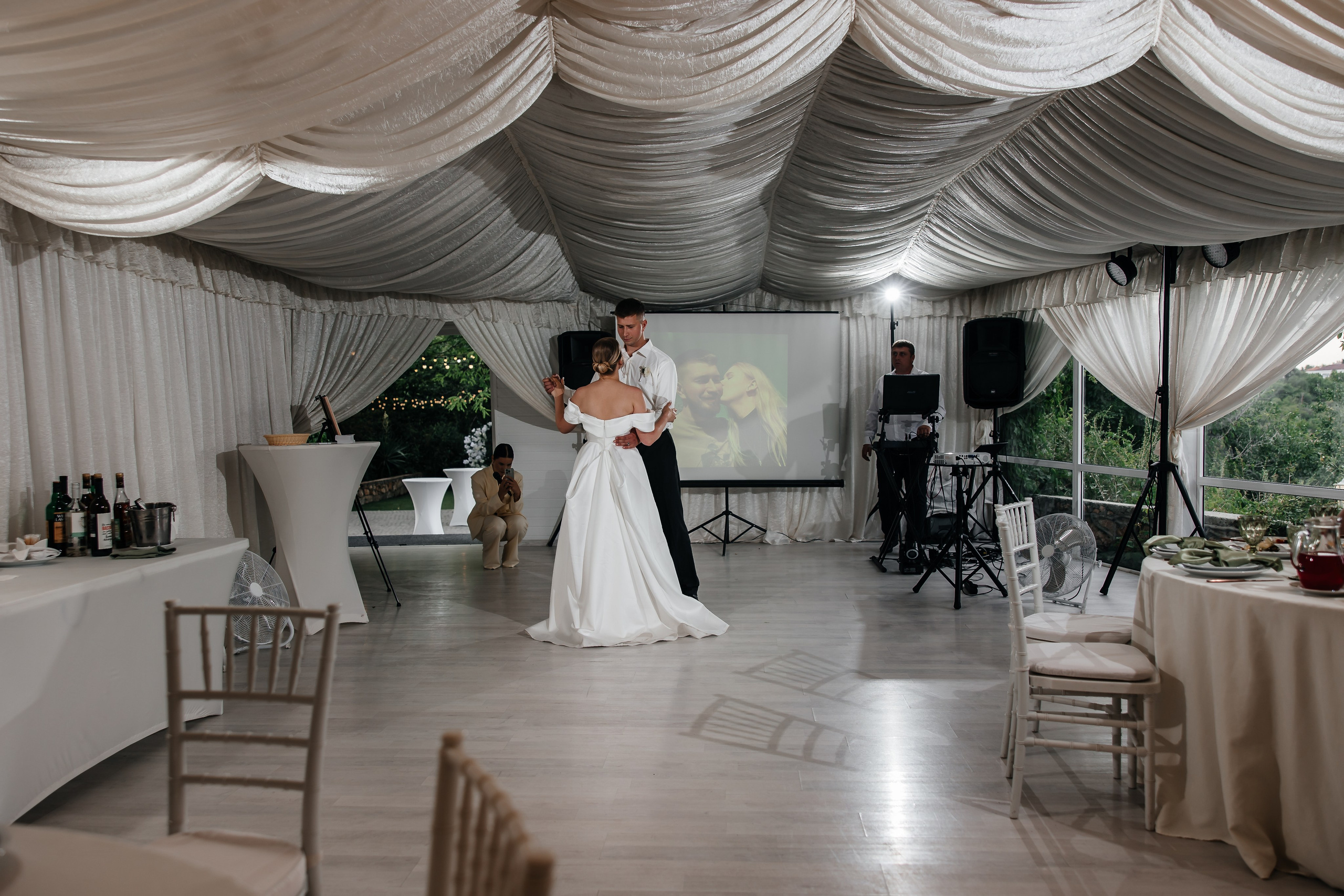 Анонс свадьбы Юлии и Игоря. Городская лавстори в Севастополе. Свадебный фотограф в Крыму и Севастополе Ольга Баскакова