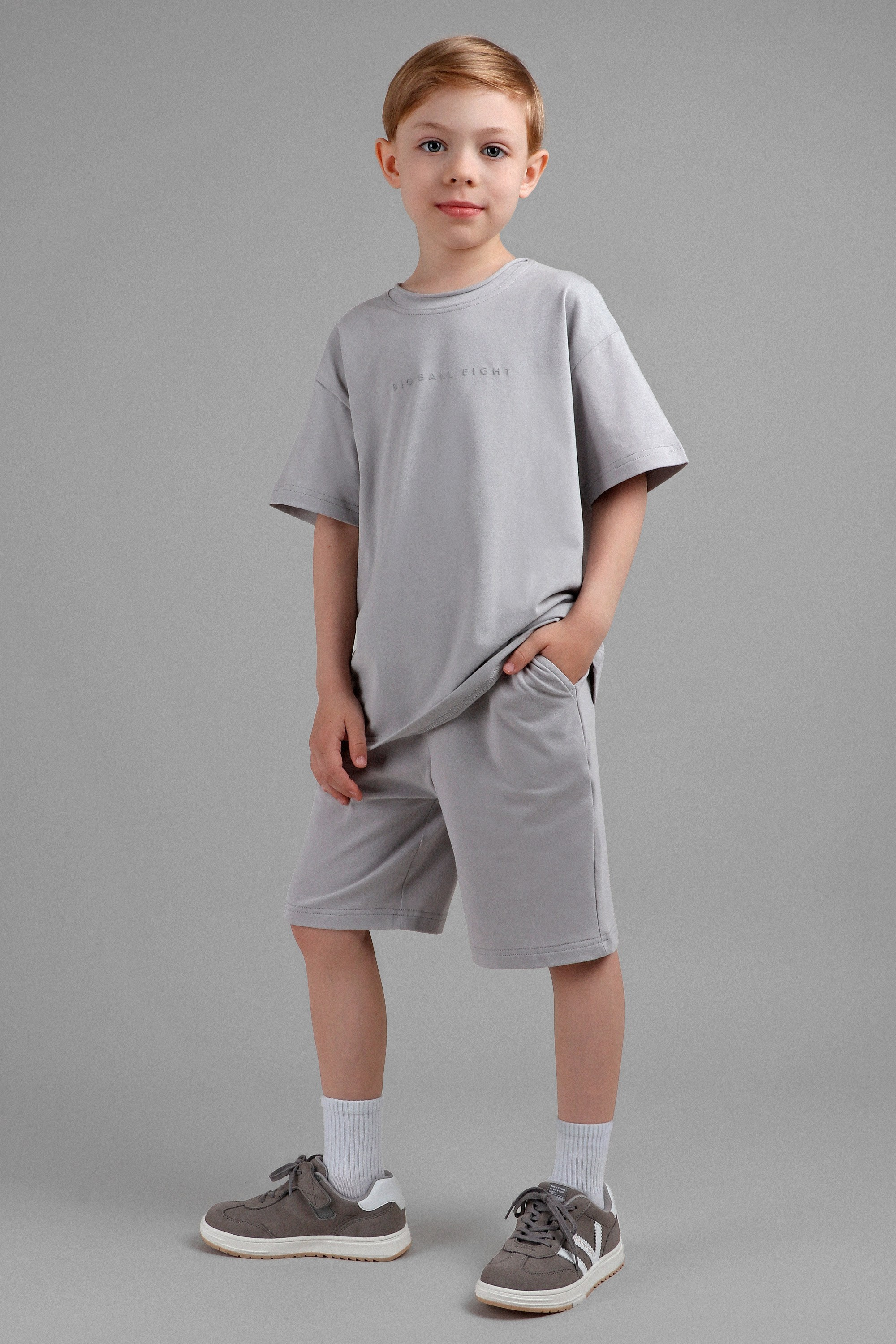 Каталог на модели. Фотограф для брендов