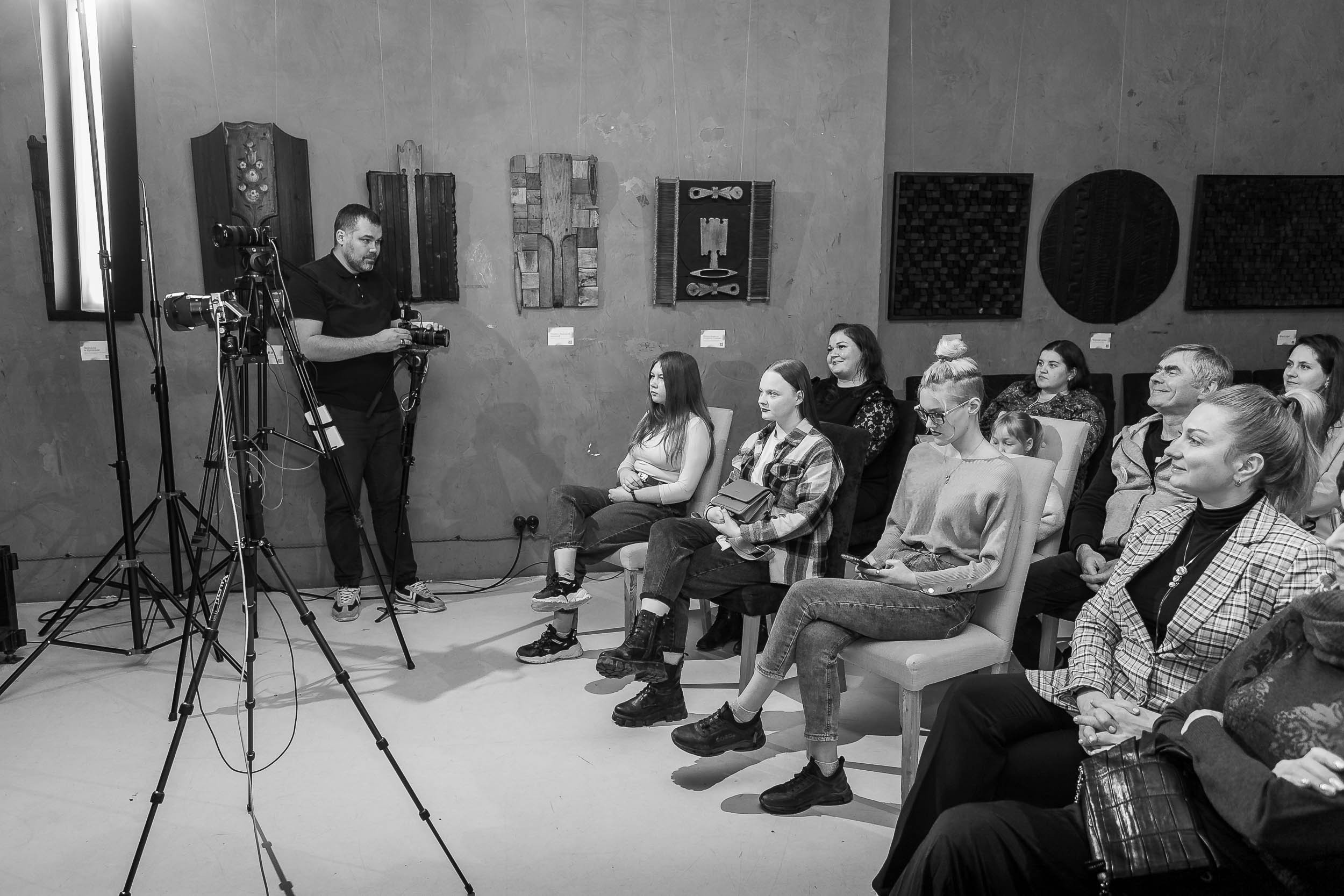 Фоторепортаж проекта «Остаться нельзя уехать». Встреча № 1