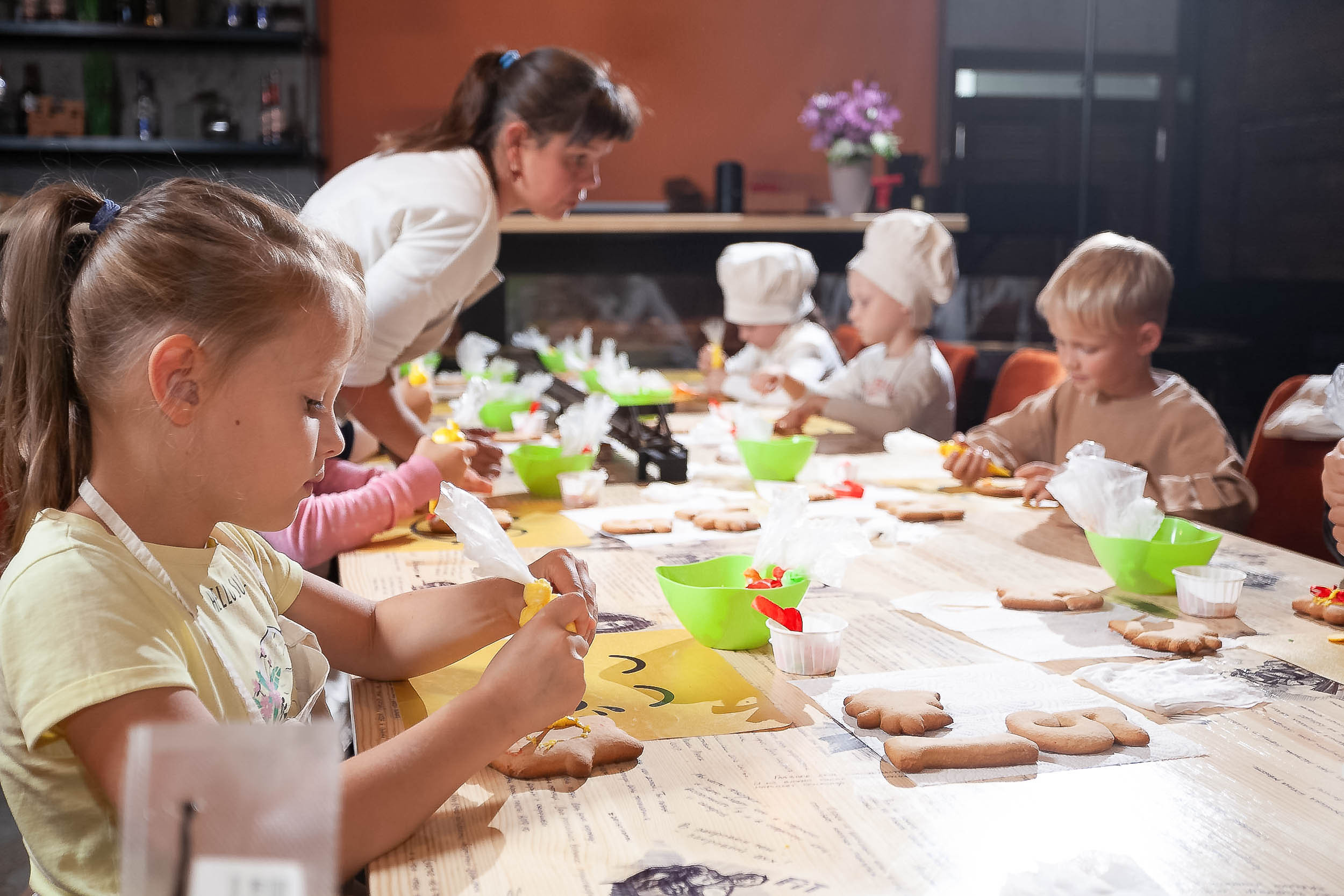 Детский кулинарный мастер класс по изготовлению пряников от «Пряничног