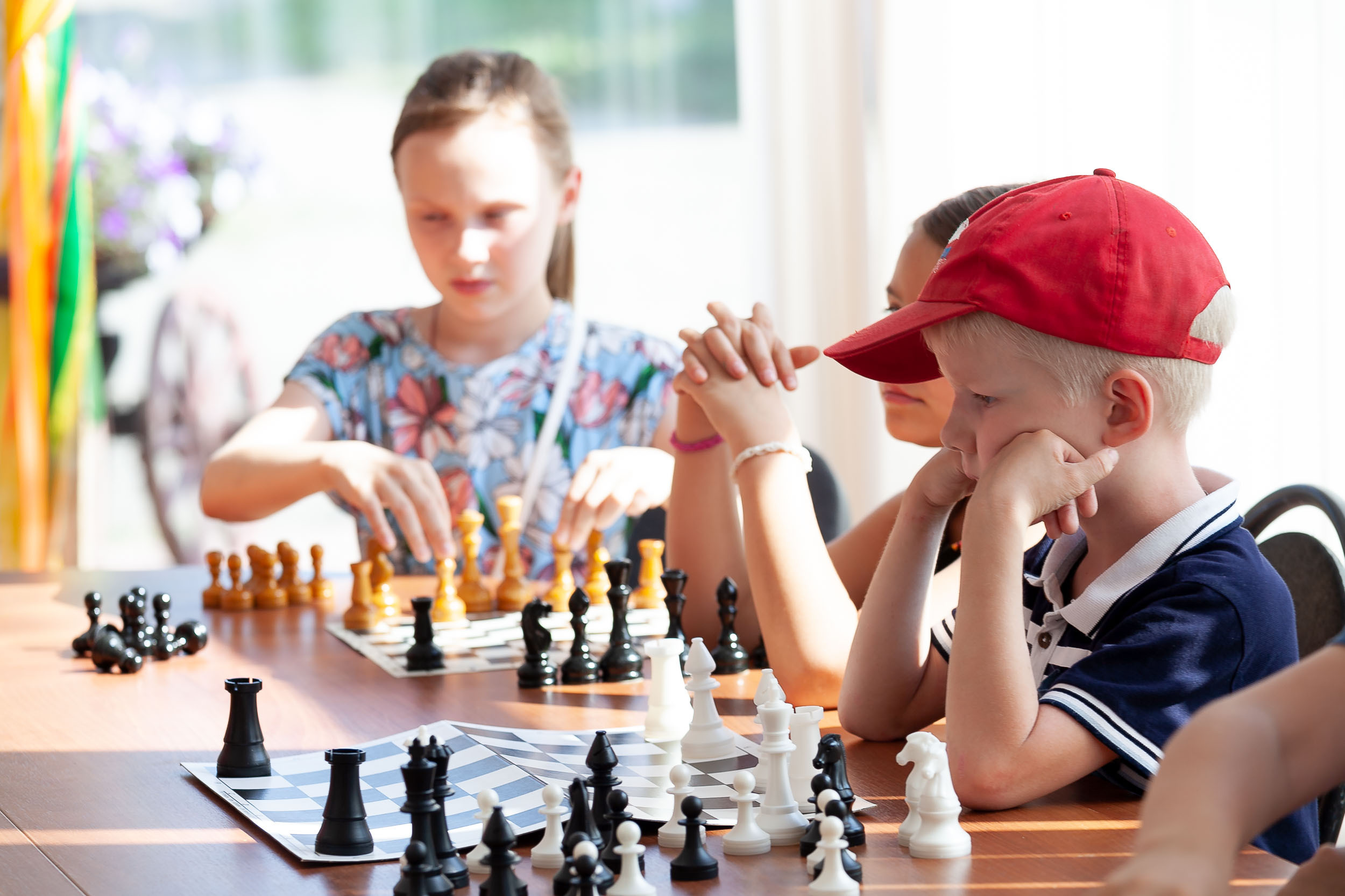 Фоторепортаж городской выставки услуг дополнительного образования «Вол