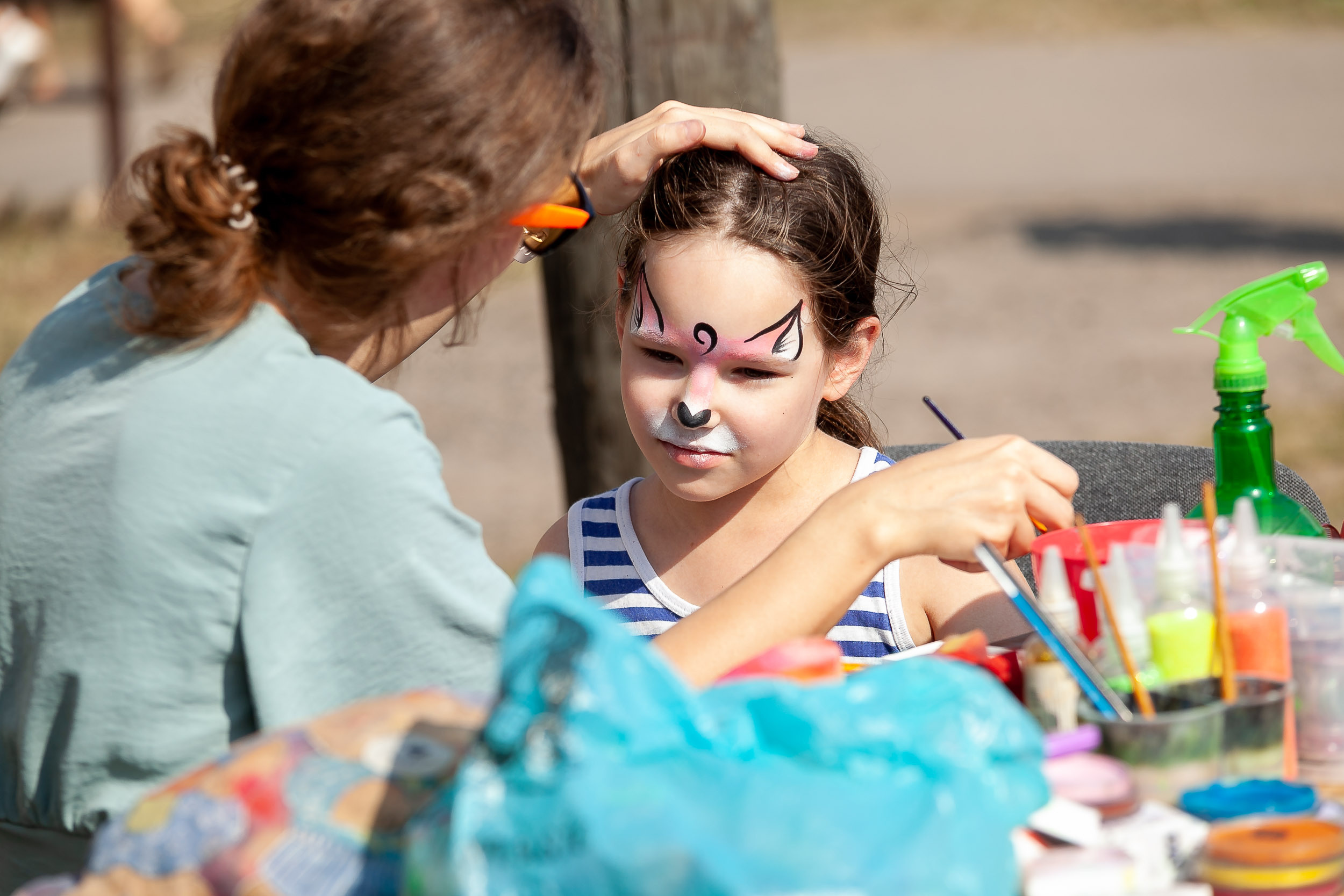 Фоторепортаж городской выставки услуг дополнительного образования «Вол