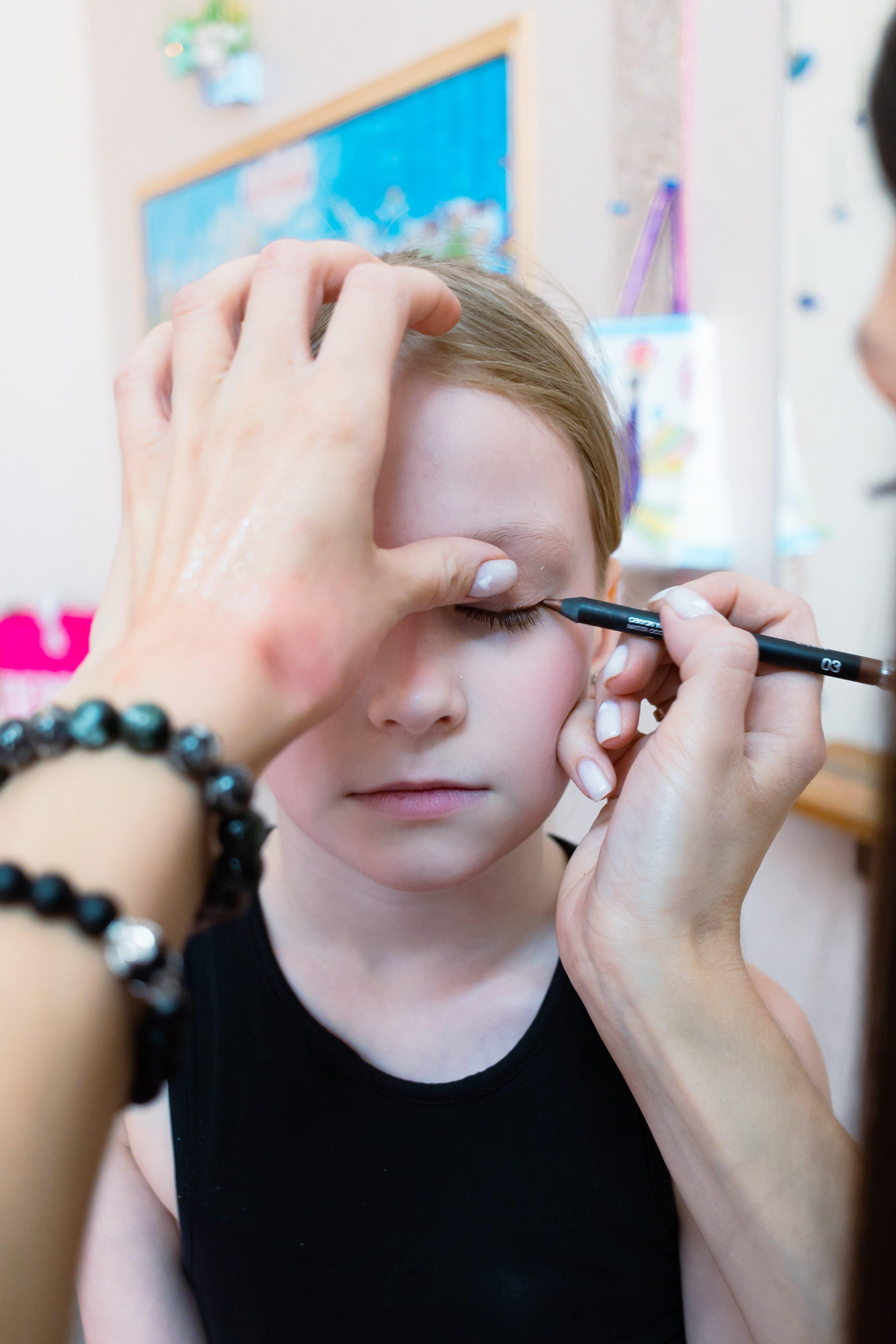 Мастер-класс макияжа на день рождения. Школа для девочек во Владивостоке — Само Совершенство