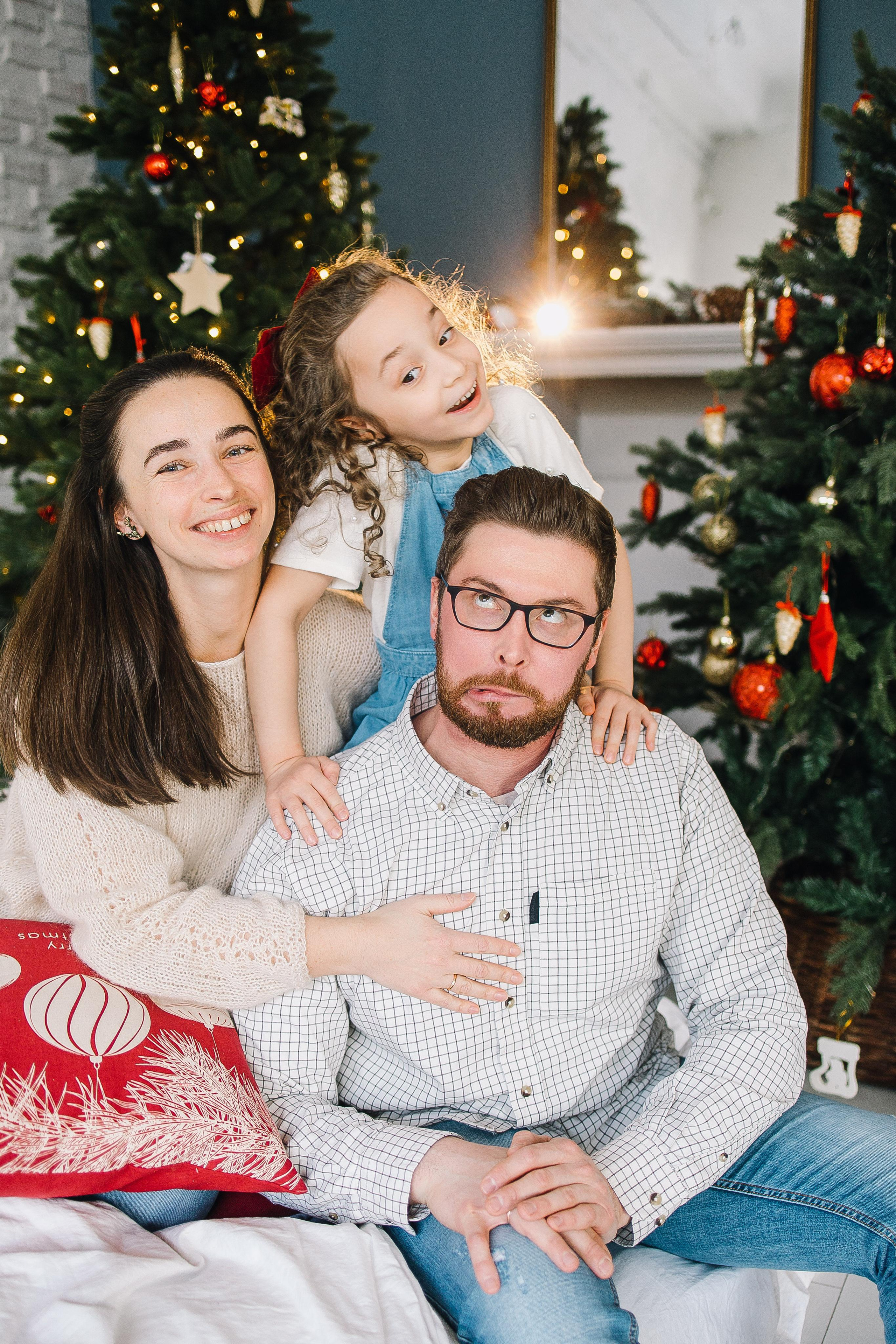 Варвара с Мамой и Папой. Фотограф в Красноярске Надежда Воскресенская
