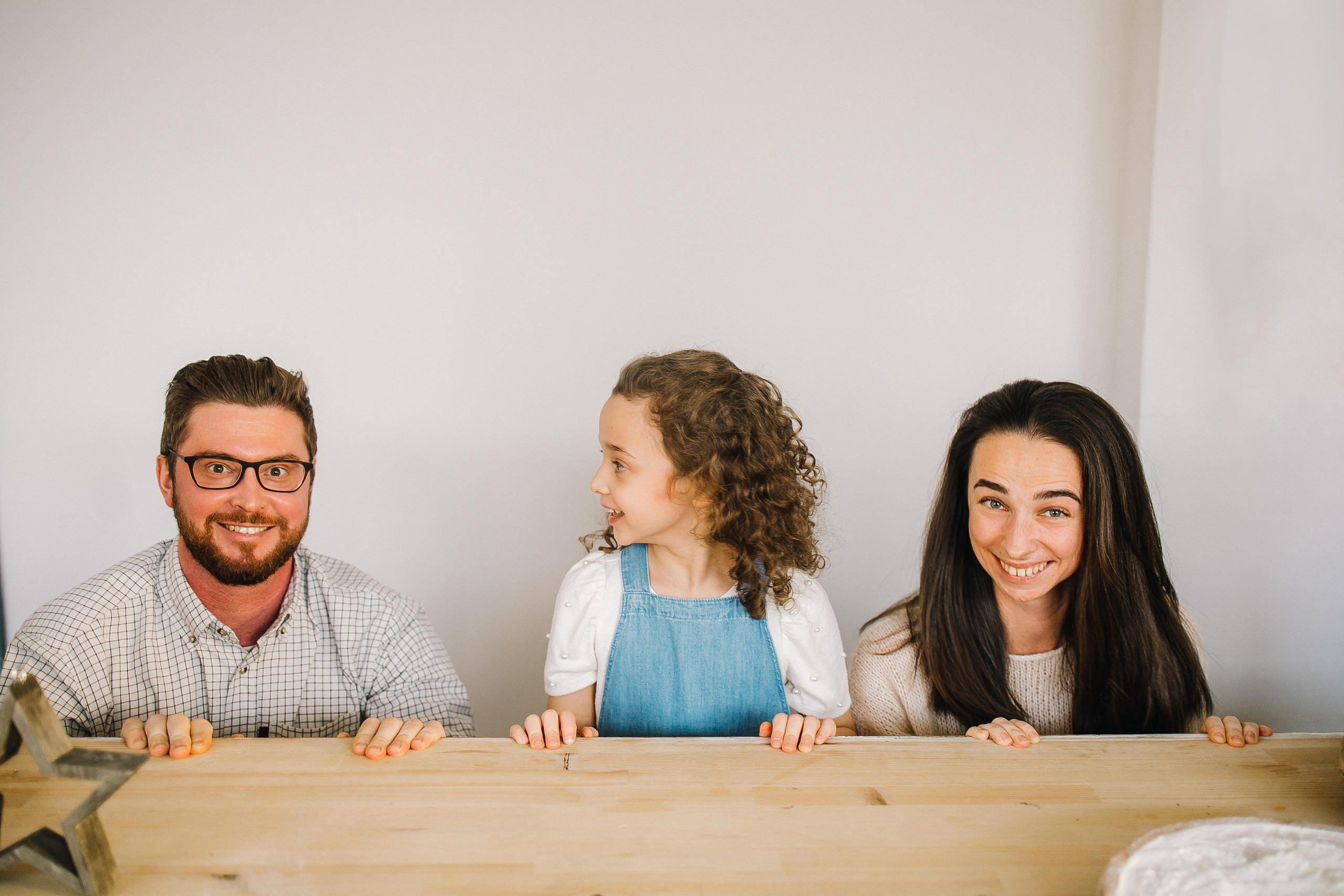 Варвара с Мамой и Папой. Фотограф в Красноярске Надежда Воскресенская